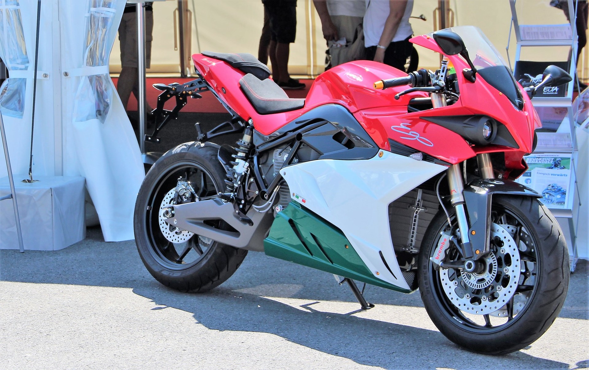 ENERGICA Elektromotorrad Energica Ego-image-7