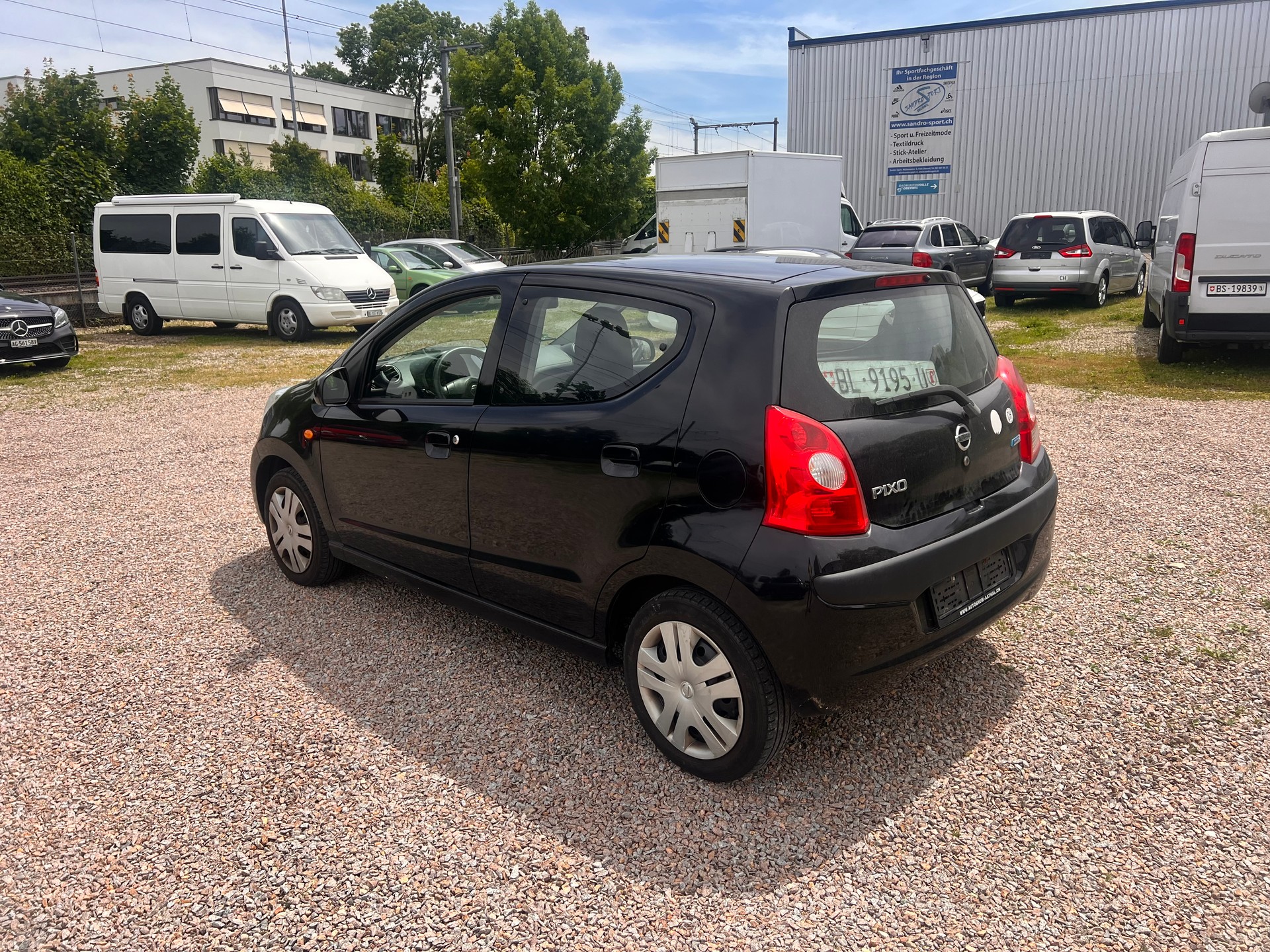 NISSAN Pixo 1.0 acenta-image-3