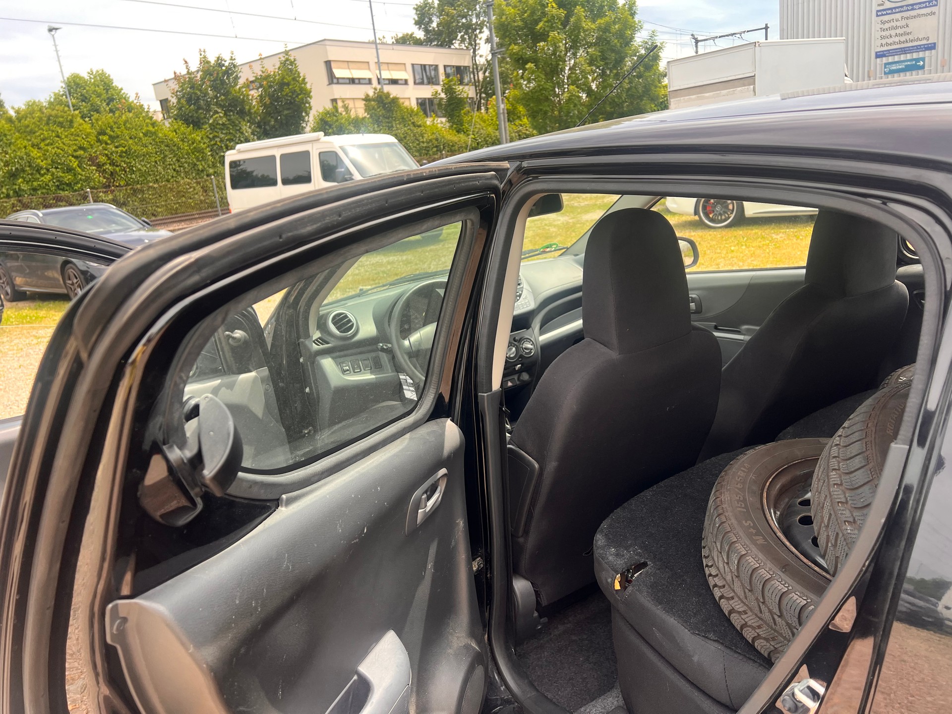 NISSAN Pixo 1.0 acenta-image-9