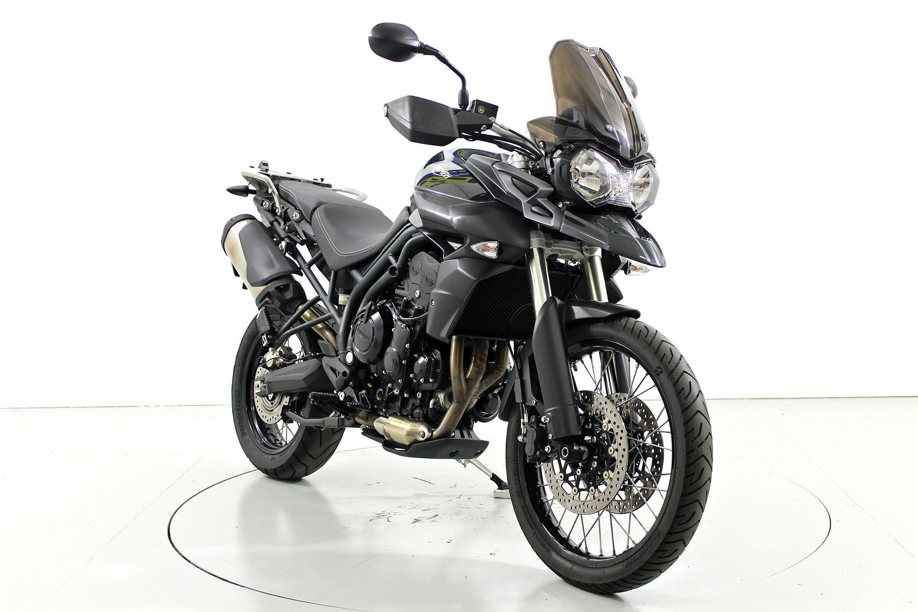 TRIUMPH Tiger 800 XC ABS-image-1