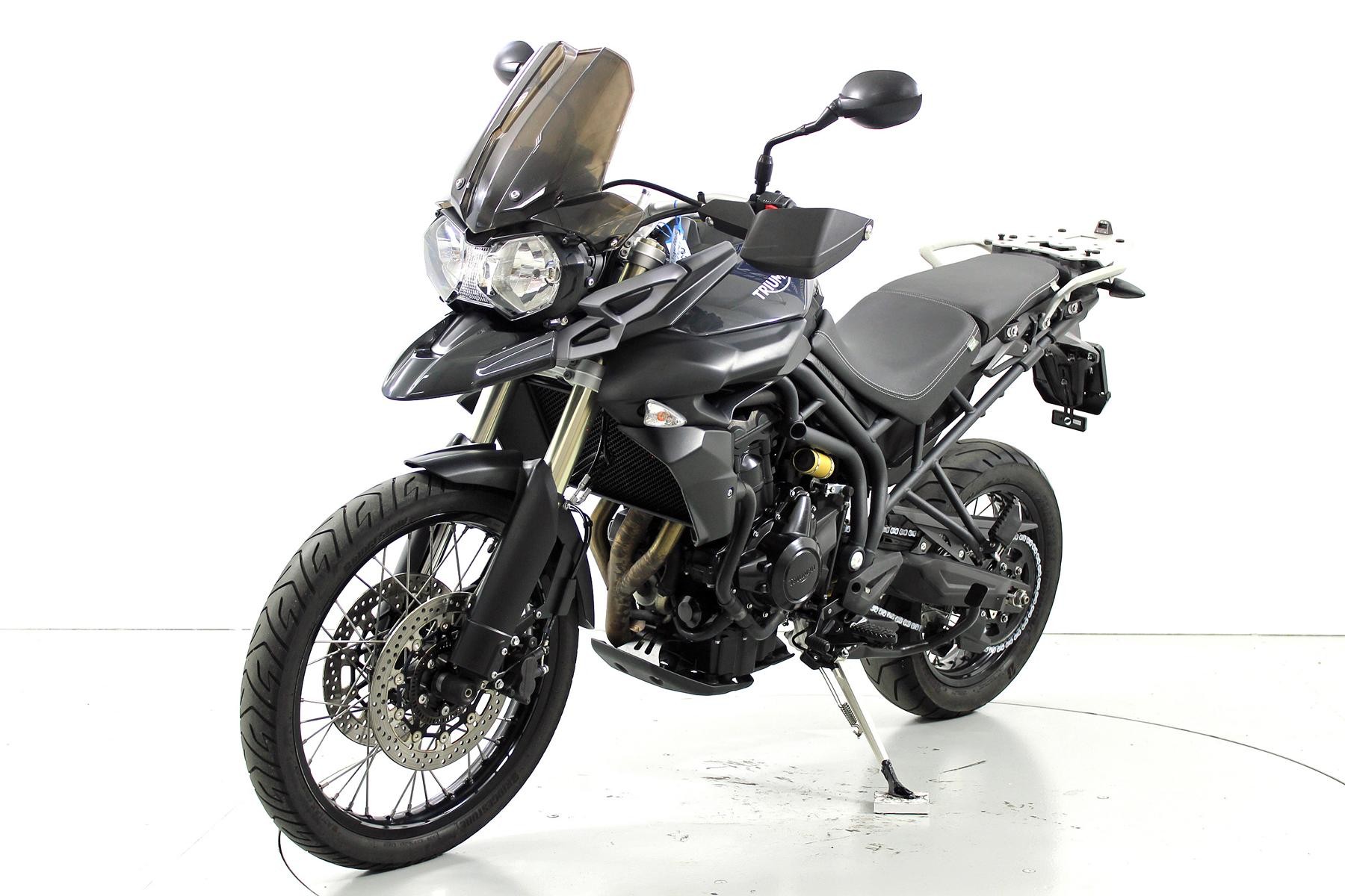 TRIUMPH Tiger 800 XC ABS-image-2