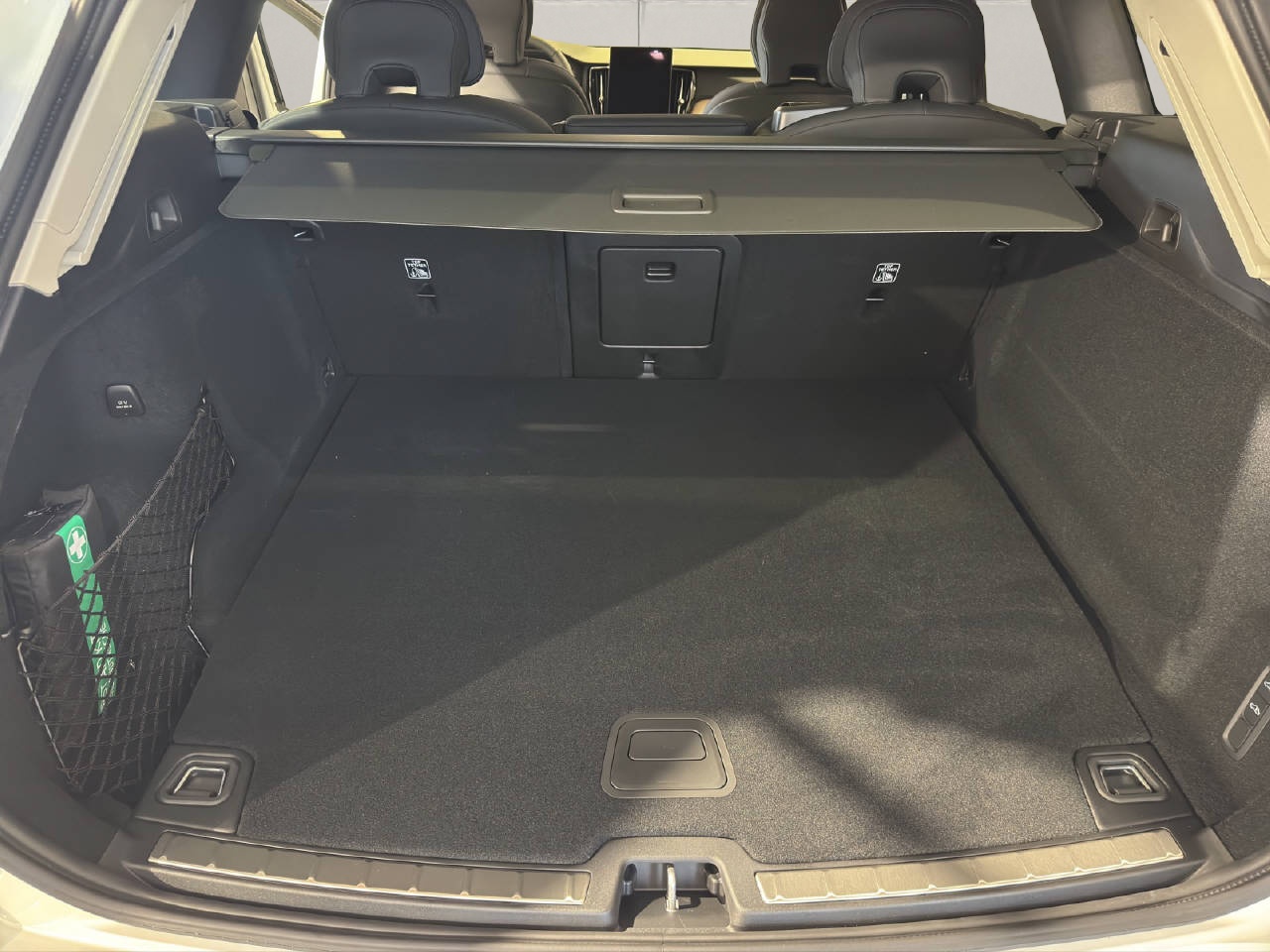 VOLVO XC60 2.0 T8 TE Ultra Bright eAWD-image-7