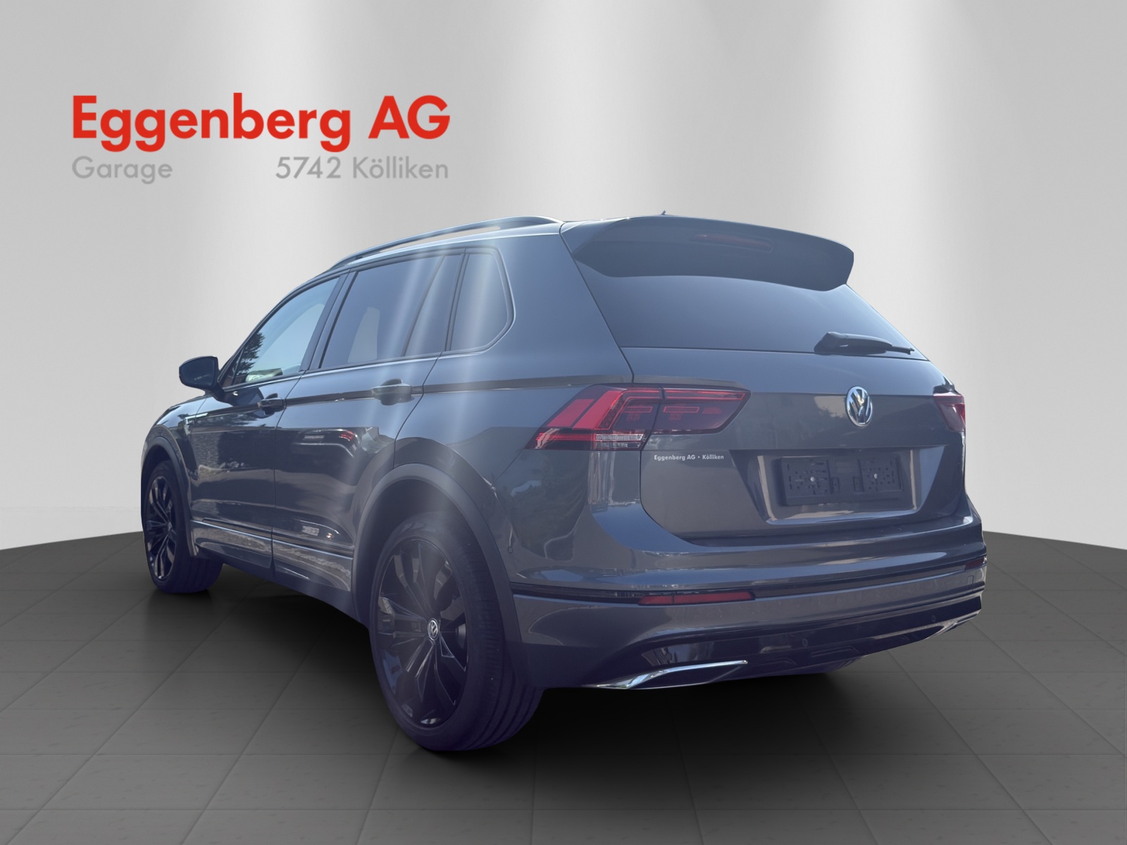 VW Tiguan 2.0 TDI SCR Highline 4Motion DSG-showroom-element-2