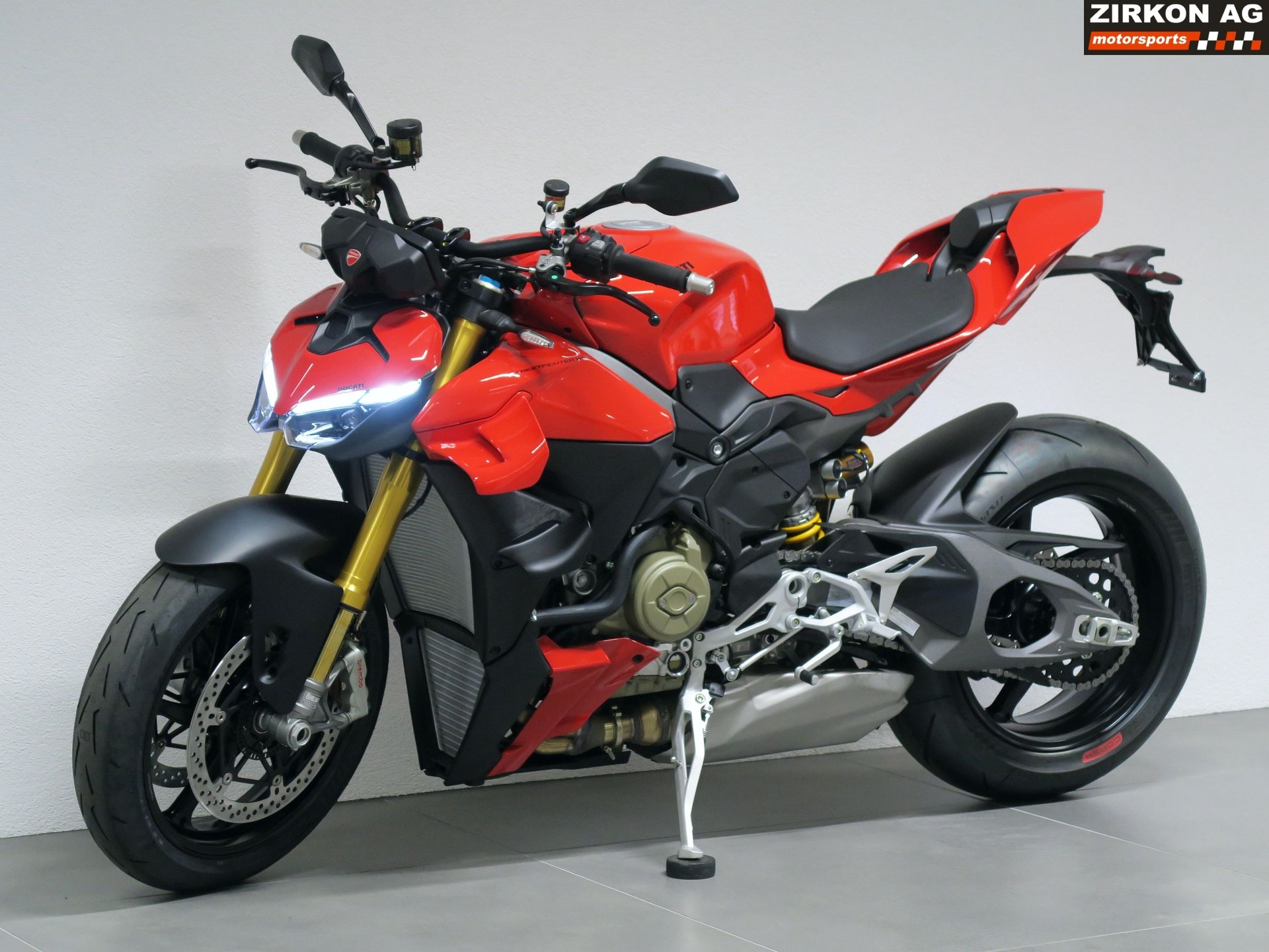 DUCATI Streetfighter V4 S-image-9