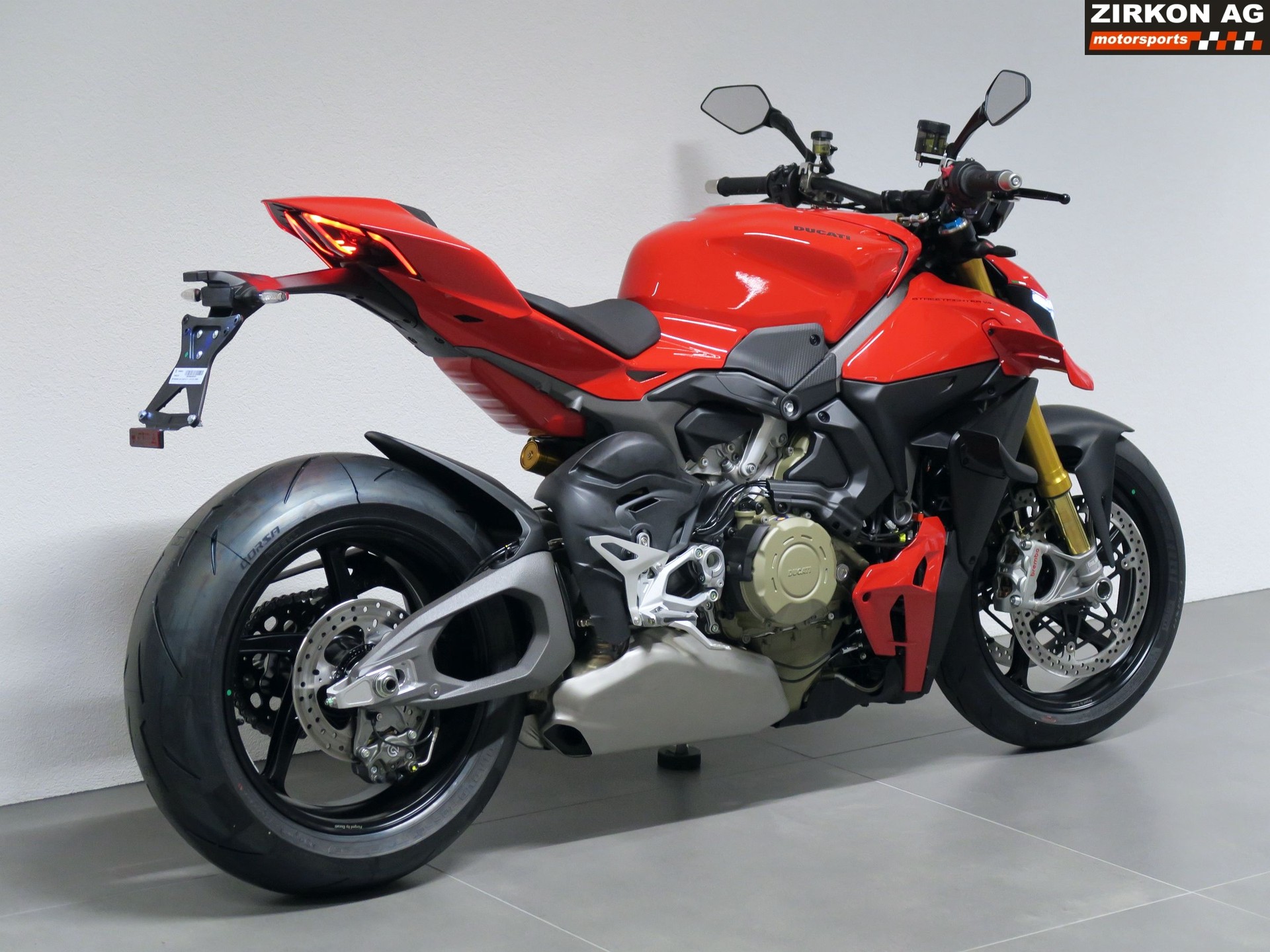DUCATI Streetfighter V4 S-image-6