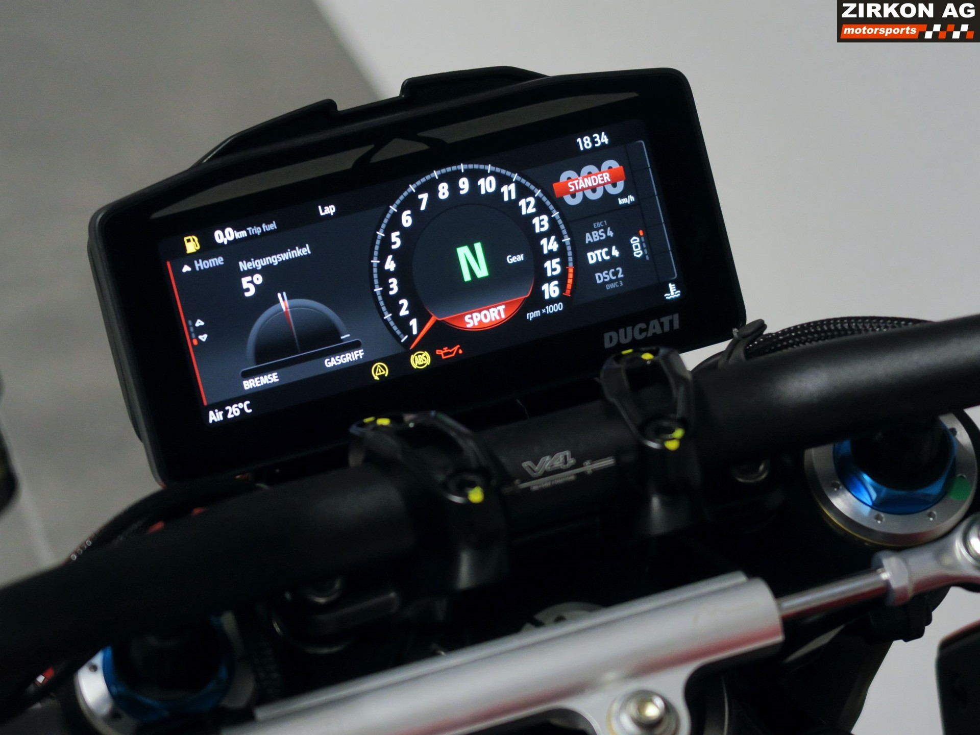 DUCATI Streetfighter V4 S-image-14