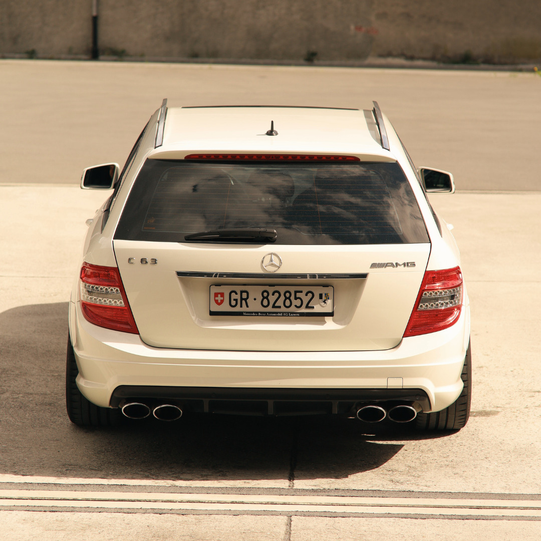 MERCEDES-BENZ C 63 AMG-image-3