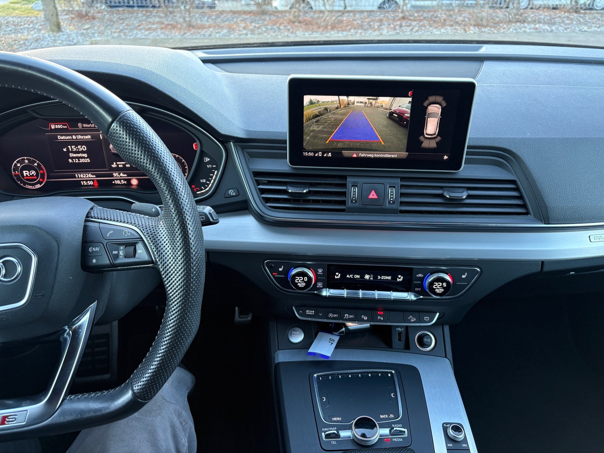 AUDI Q5 40 TDI sport quattro S-tronic-image-6