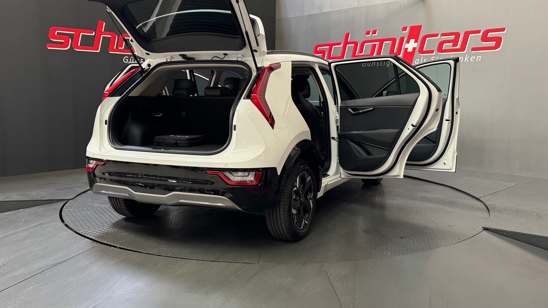 KIA Niro EV 64,8 kWh Business-image-6
