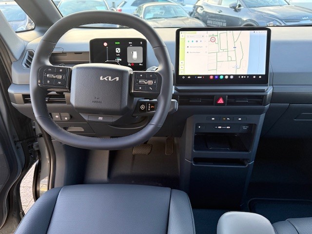 KIA PV5 Passenger 71.2 kWh Plus-image-5