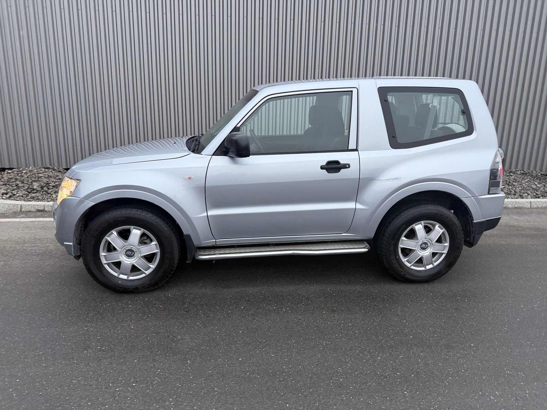 MITSUBISHI Pajero 3.2 DI-D Super Jubilé-image-1