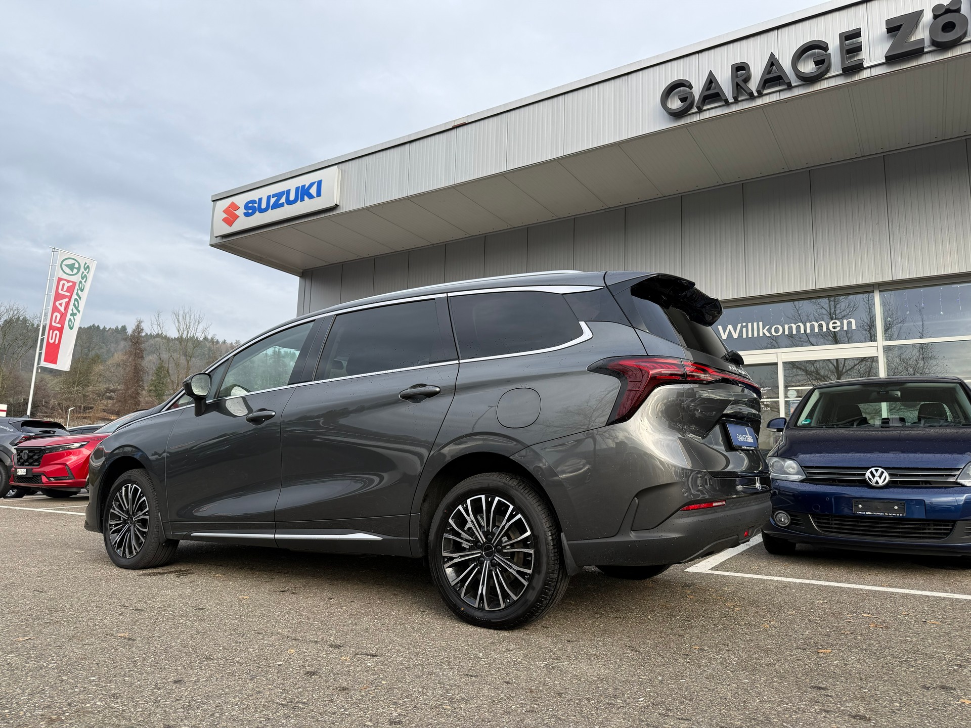 FORTHING 4 U-Tour 1.5 Turbo PHEV !! 7 Years Warranty !!-image-4