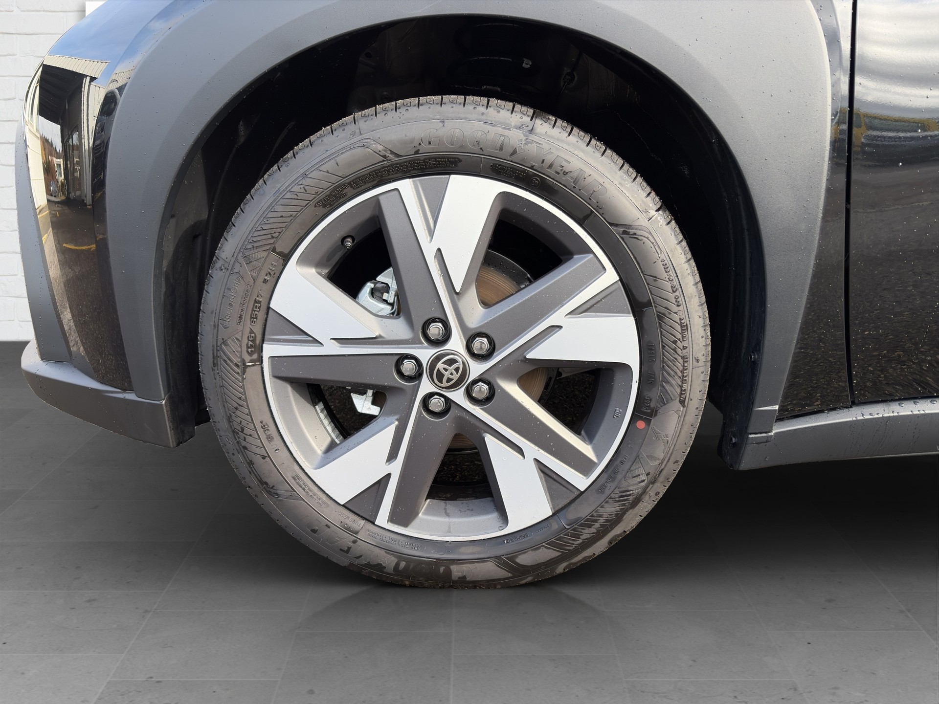 TOYOTA Aygo X 1.5 Comfort e-CVT-image-9