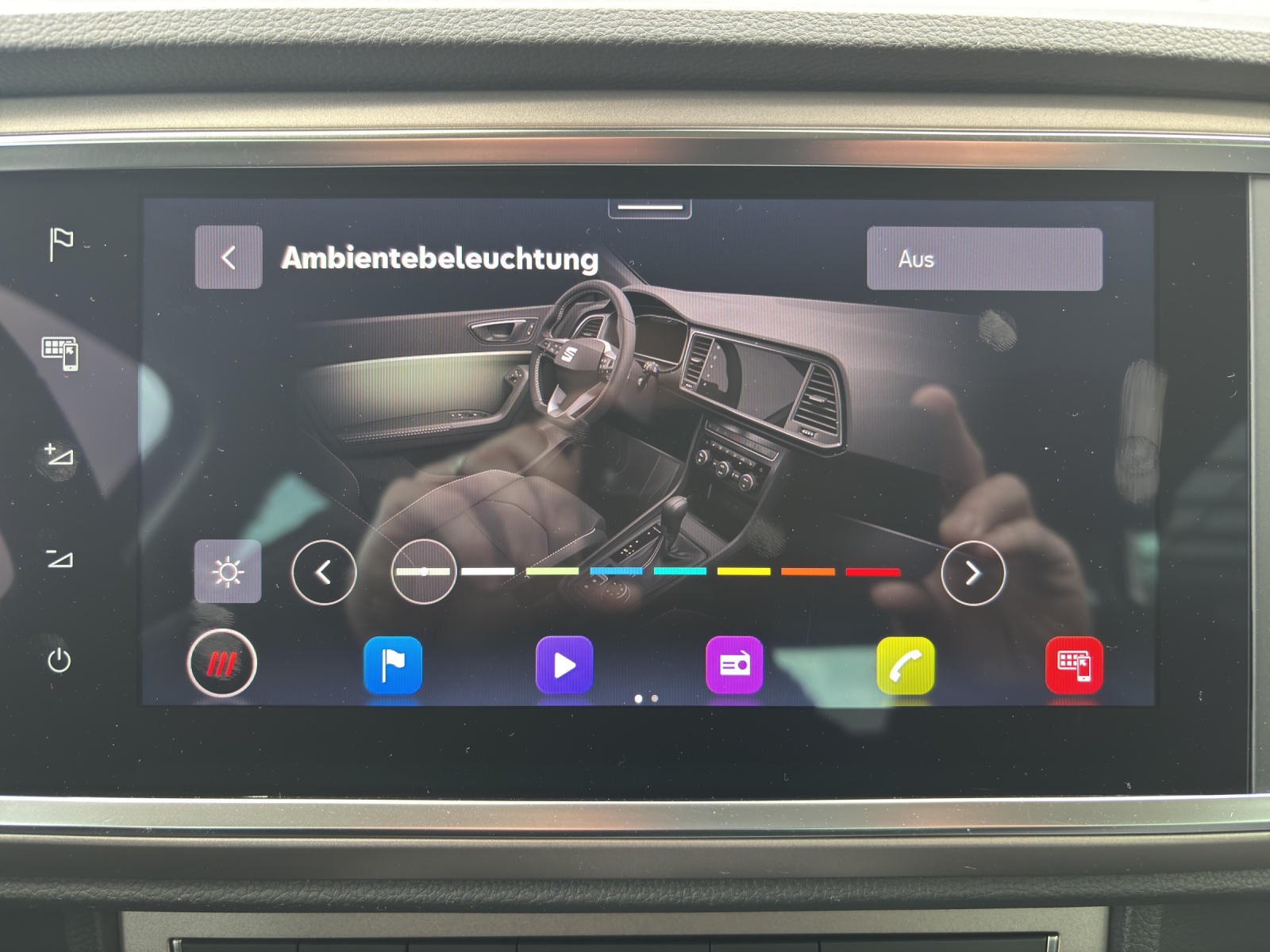 SEAT Ateca 1.5 TSI EVO DSG Xperience mit LED-Scheinwerfer und Rückfahrkamrea-image-25