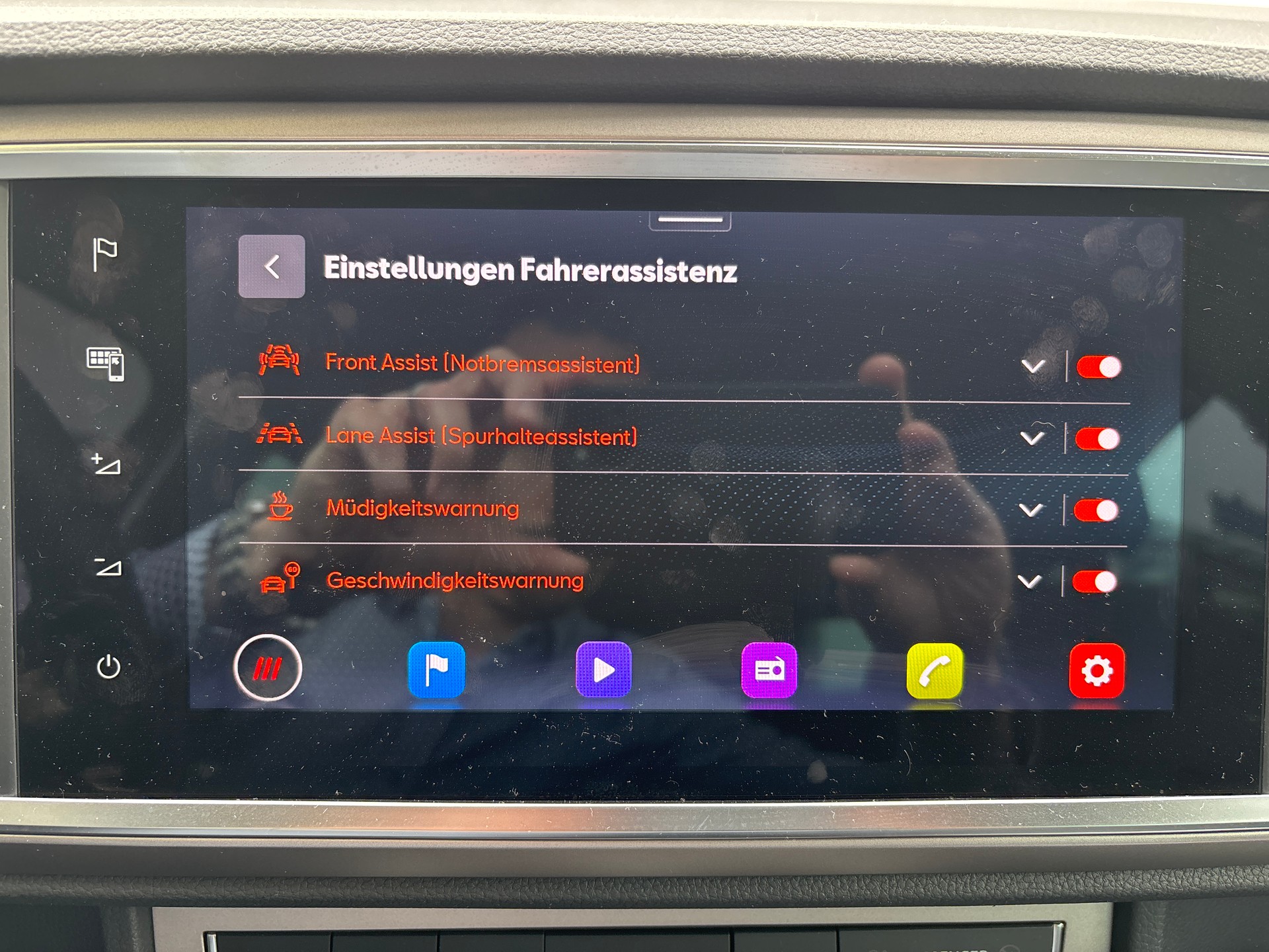 SEAT Ateca 1.5 TSI EVO DSG Xperience mit LED-Scheinwerfer und Rückfahrkamrea-image-24