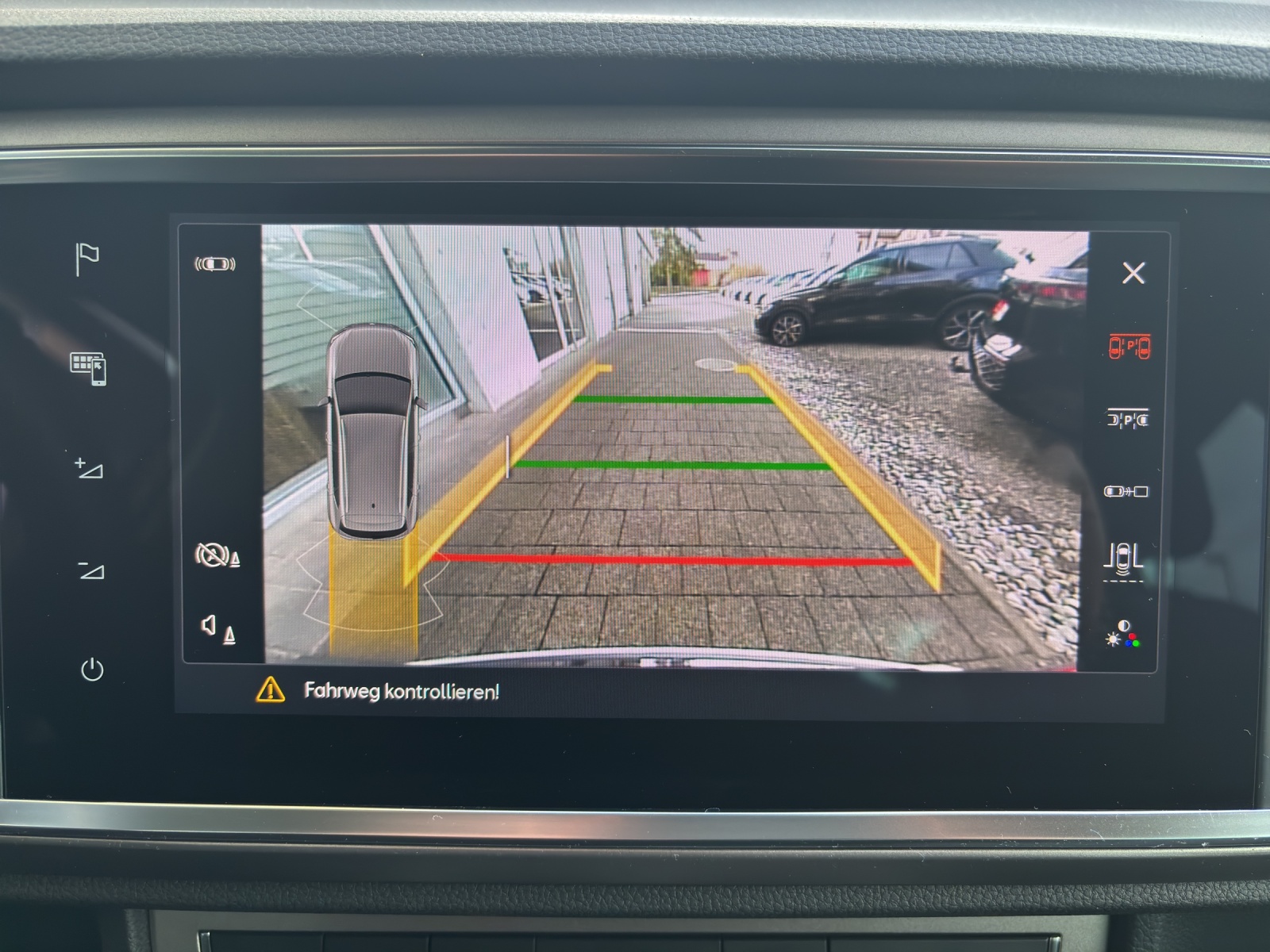 SEAT Ateca 1.5 TSI EVO DSG Xperience mit LED-Scheinwerfer und Rückfahrkamrea-image-20
