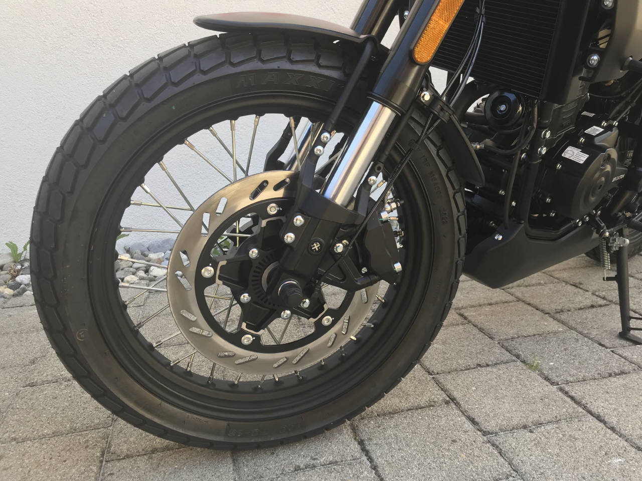 BRIXTON Crossfire 125 ABS-image-4