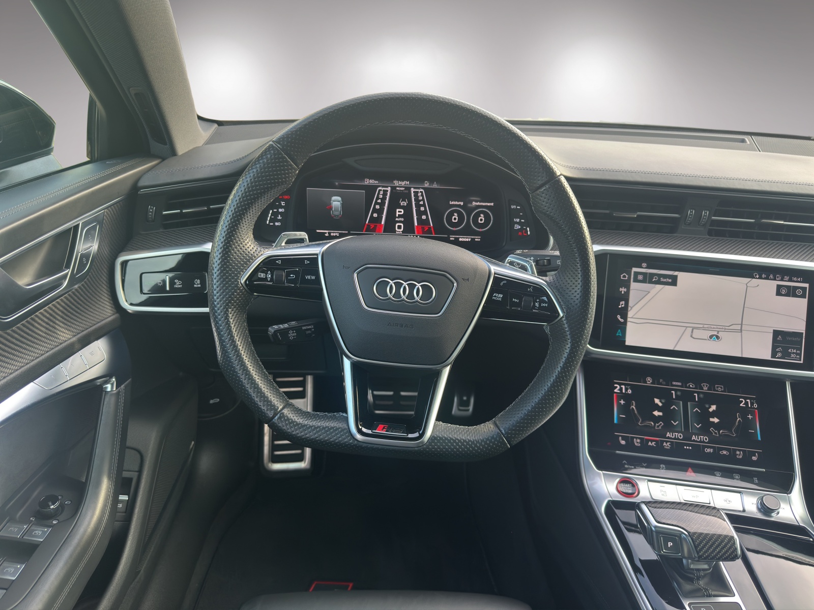 AUDI RS6 Avant 4.0 TFSI V8 quattro-image-14
