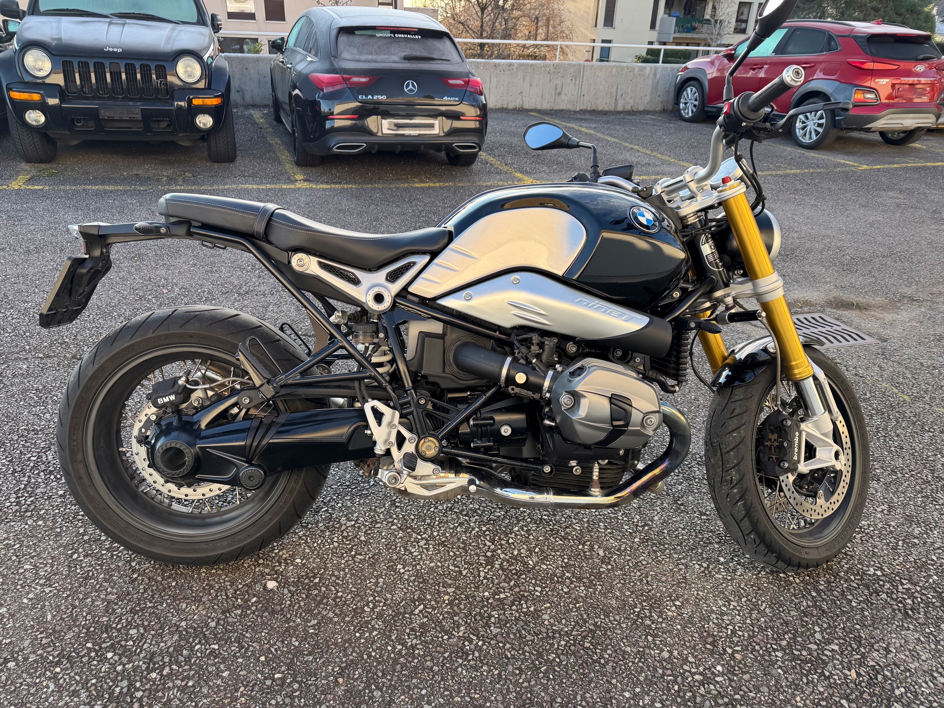 BMW R nineT ABS-image-2