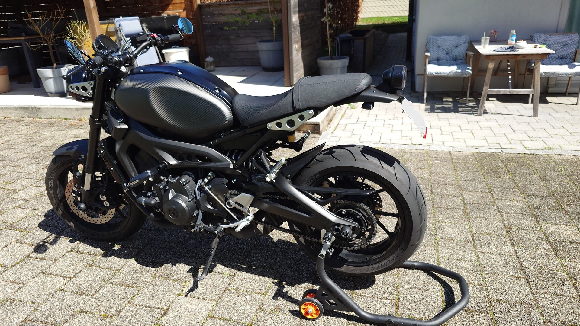 YAMAHA XSR 900-image-6