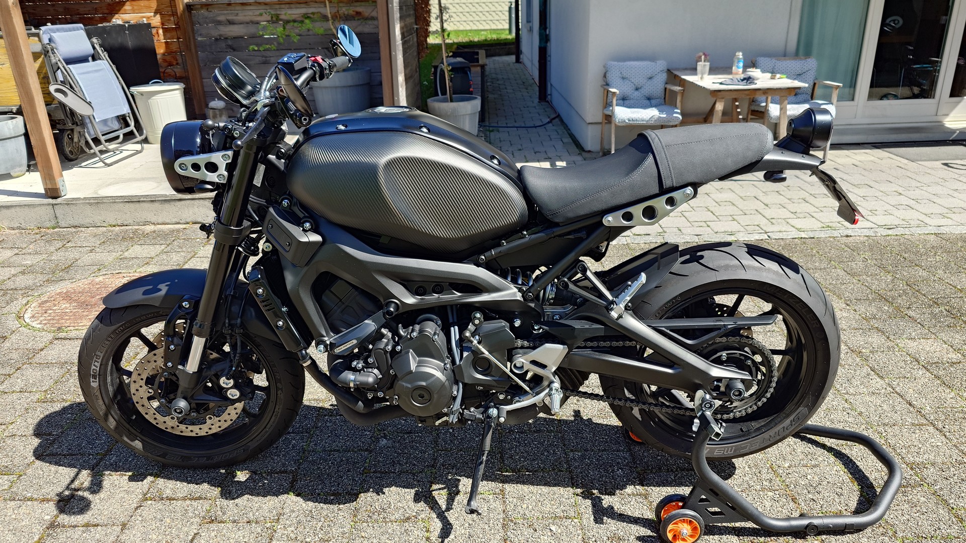 YAMAHA XSR 900-image-5
