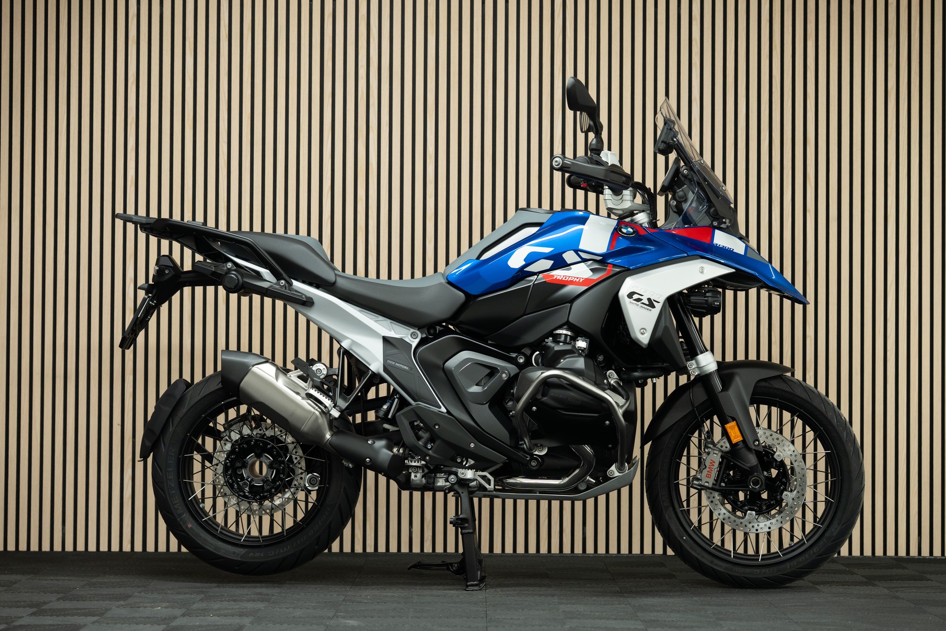 BMW R 1300 GS mit 0.9% Leasing und CHF 1'500.- Boxer Prämie 🤑🔥