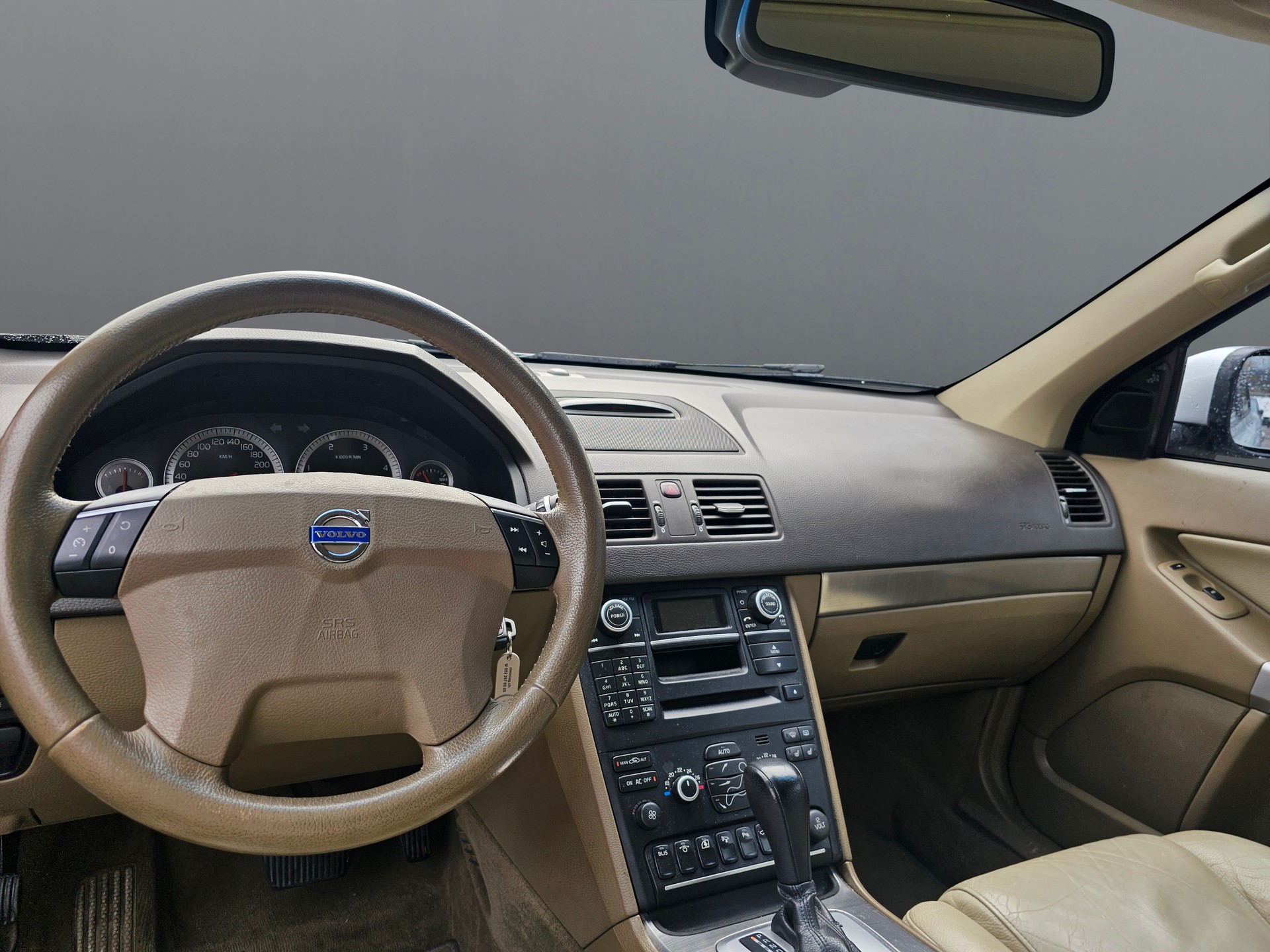 VOLVO XC90 D5 AWD Summum-image-7