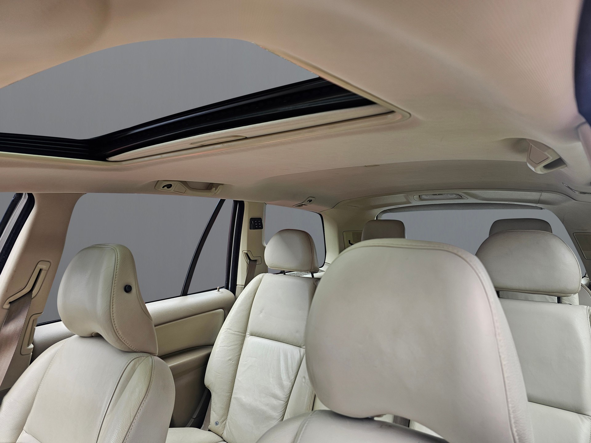 VOLVO XC90 D5 AWD Summum-image-13