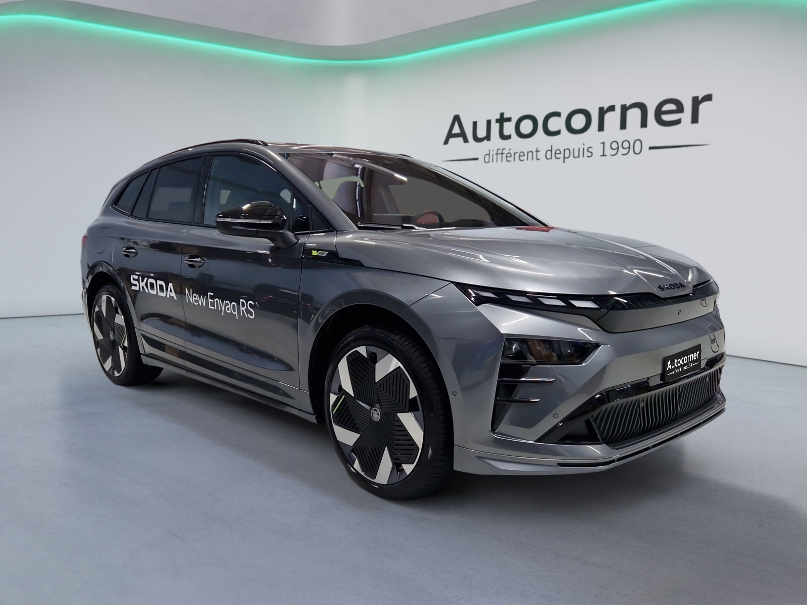SKODA Enyaq 4x4 RS-image-5
