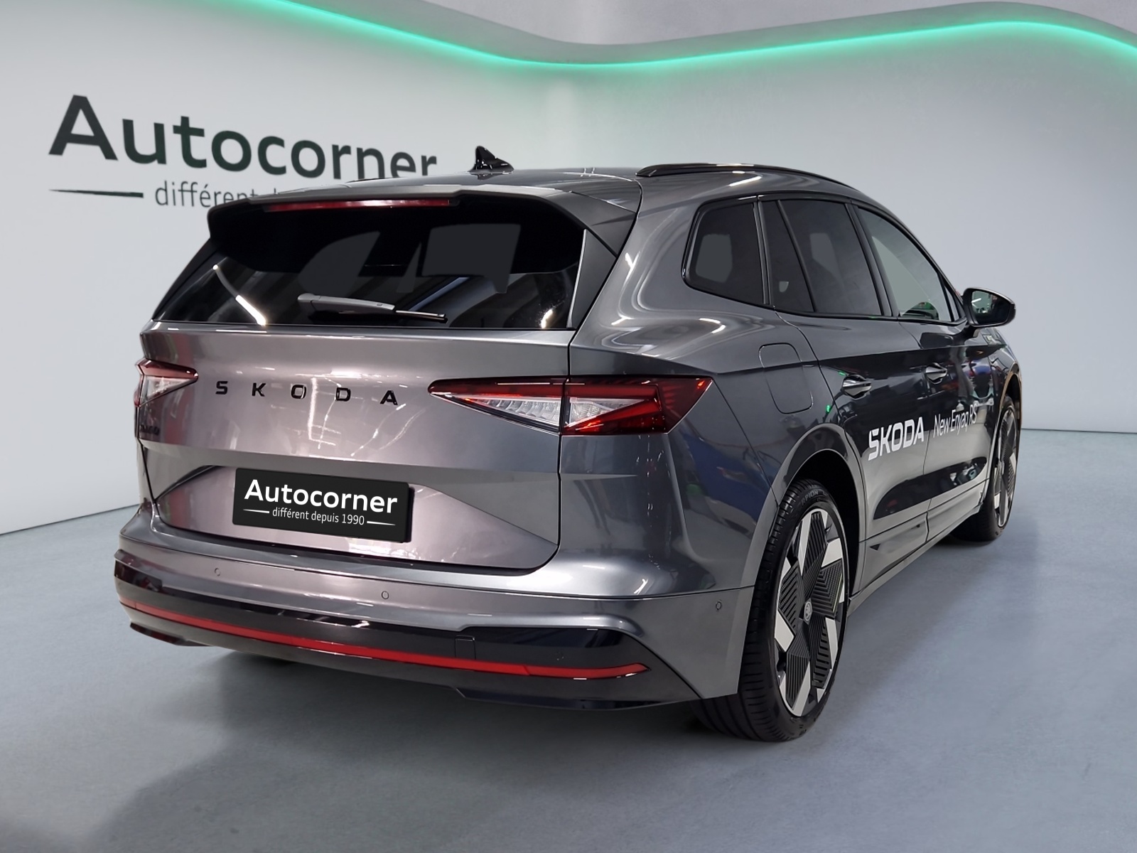SKODA Enyaq 4x4 RS-image-6
