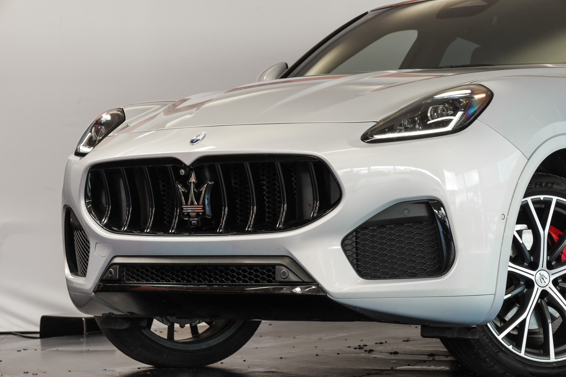 MASERATI Grecale 2.0 MHEV Modena Hybrid Automatica-image-8