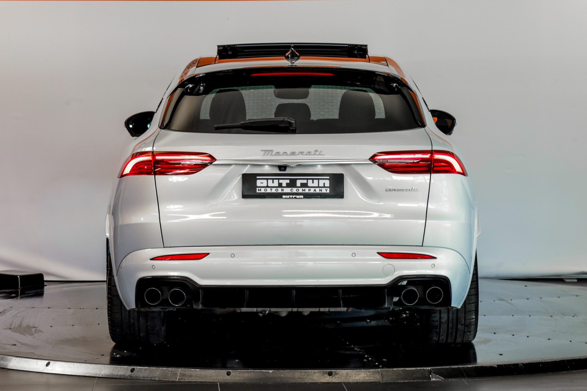MASERATI Grecale 2.0 MHEV Modena Hybrid Automatica-showroom-element-2