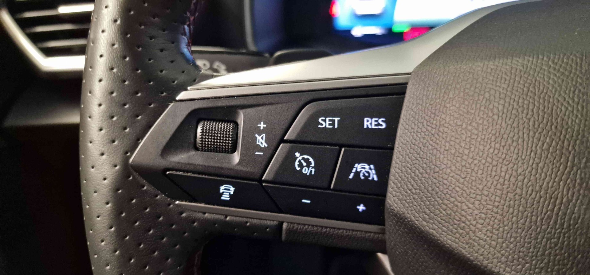 SEAT Leon ST 1.4 eHybrid pHEV DSG Hola FR-image-6