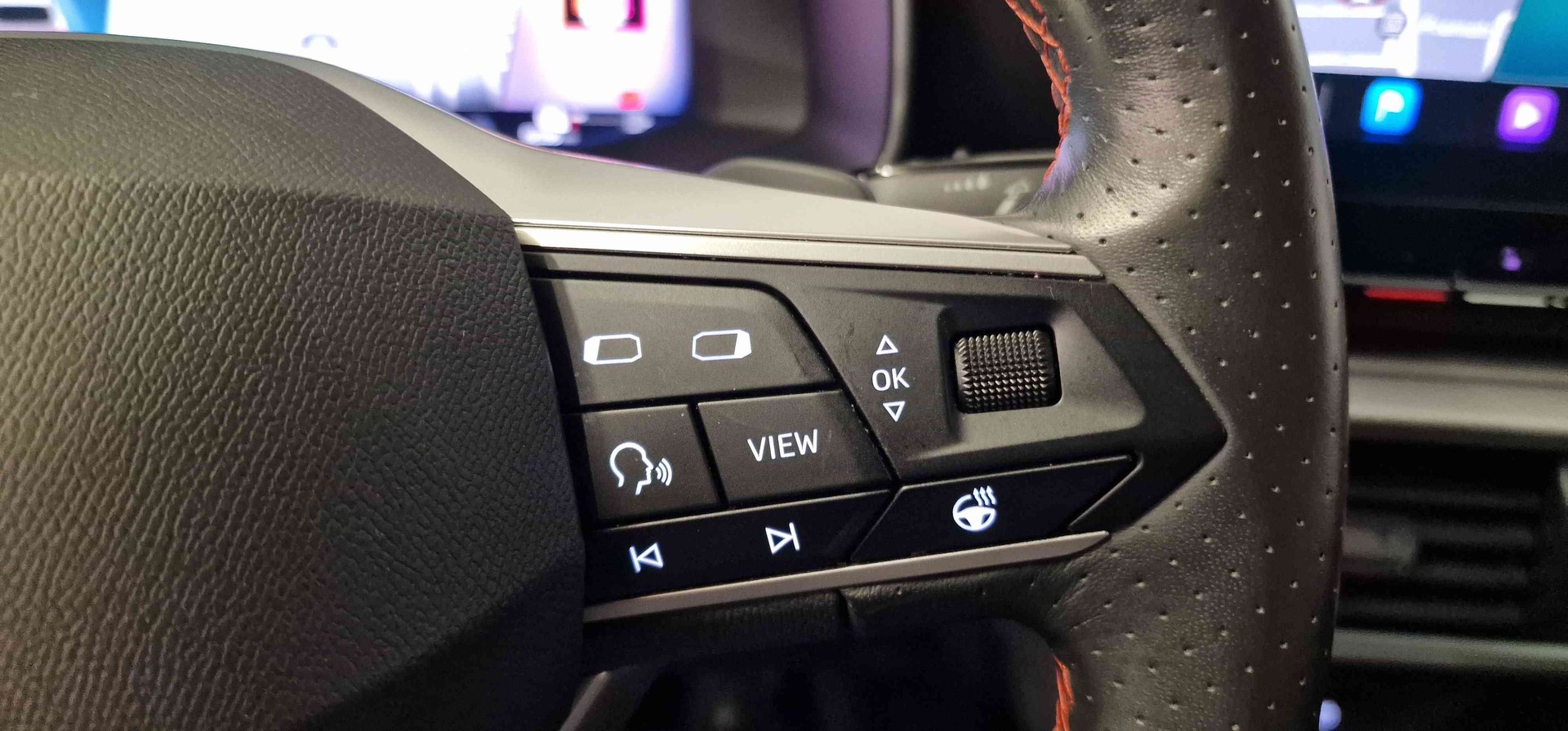 SEAT Leon ST 1.4 eHybrid pHEV DSG Hola FR-image-7