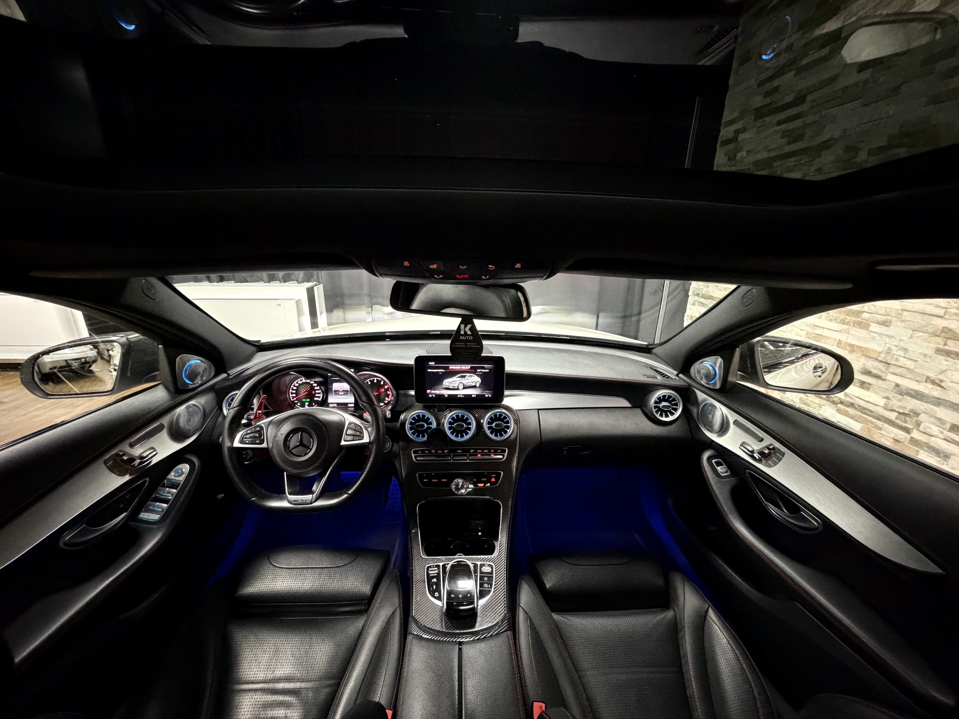 MERCEDES-BENZ C 450 AMG 4Matic 7G-Tronic-C43 AMG Optik-image-26