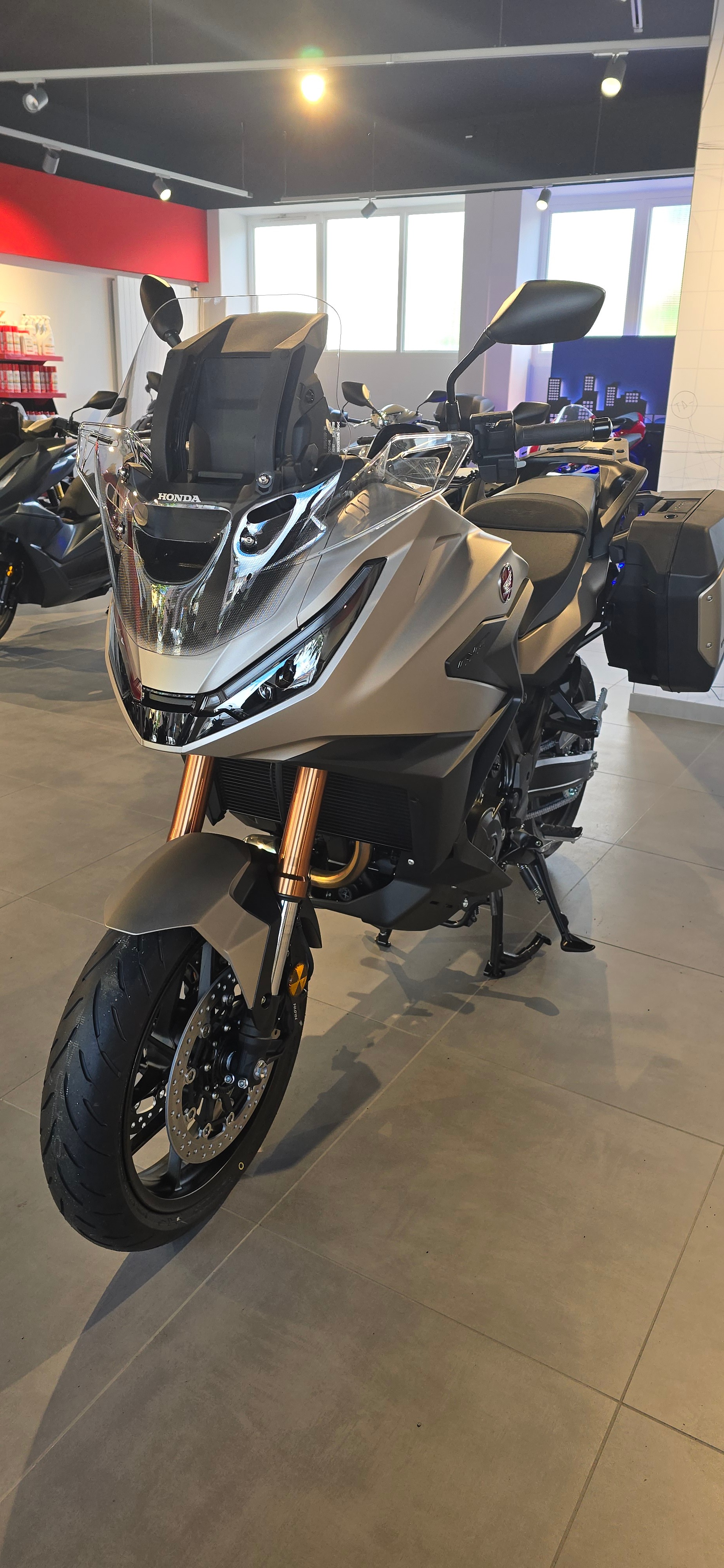 HONDA NT 1100 DCT ES-image-1