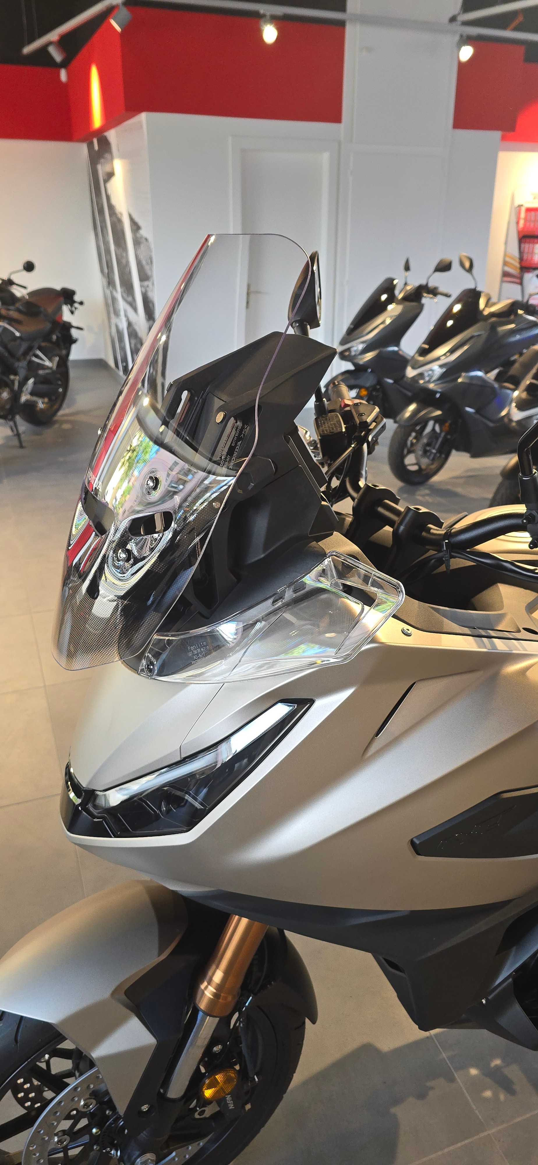 HONDA NT 1100 DCT ES-image-11