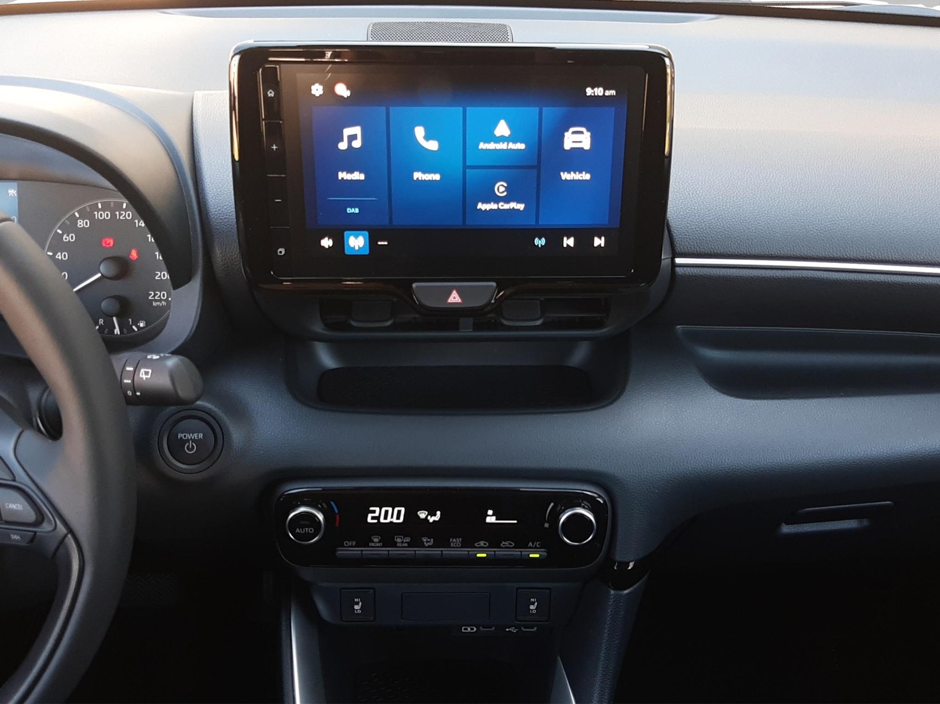 TOYOTA Yaris 1.5 VVT-i HSD Comfort-image-10