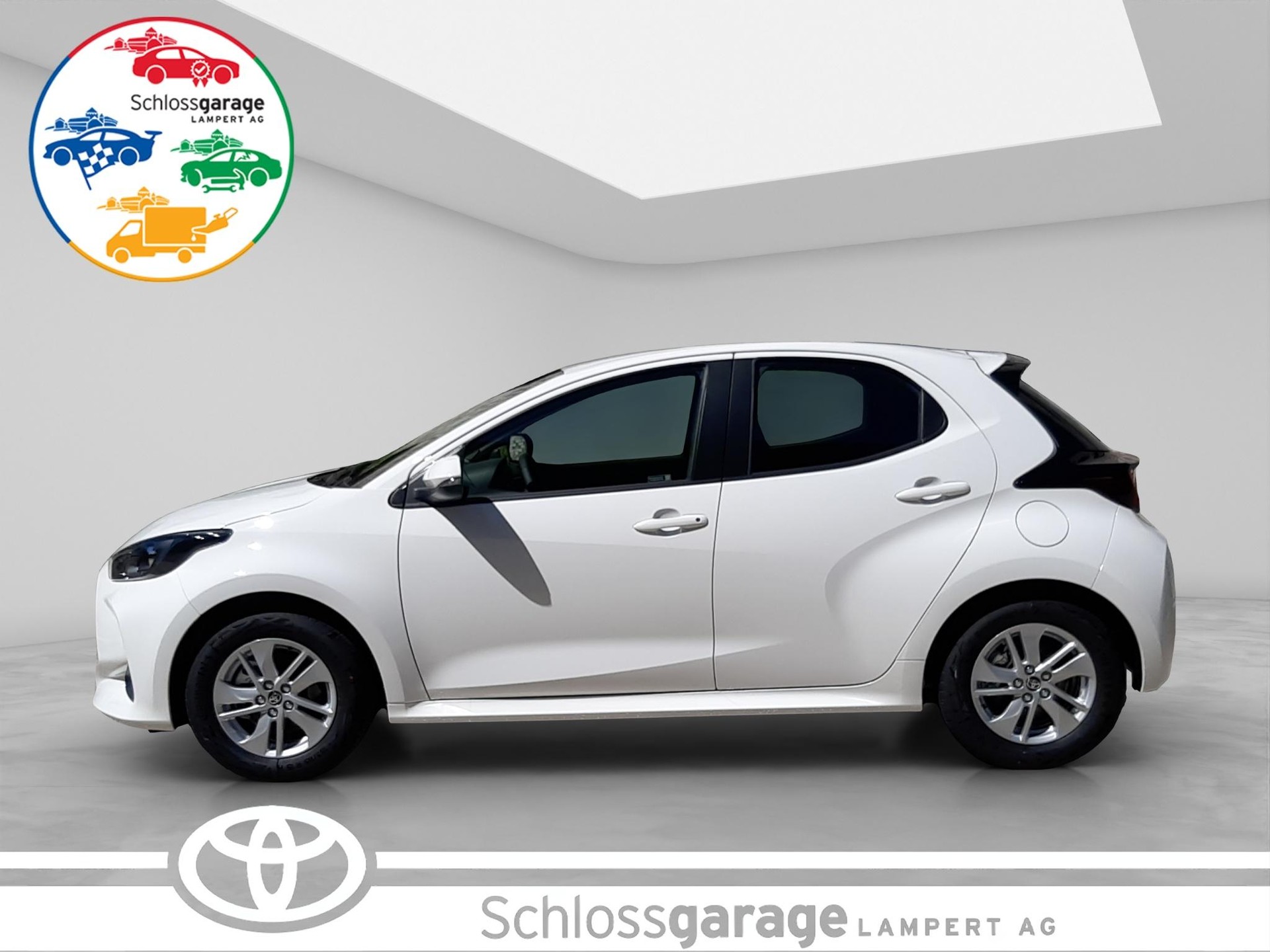 TOYOTA Yaris 1.5 VVT-i HSD Comfort-showroom-element-2