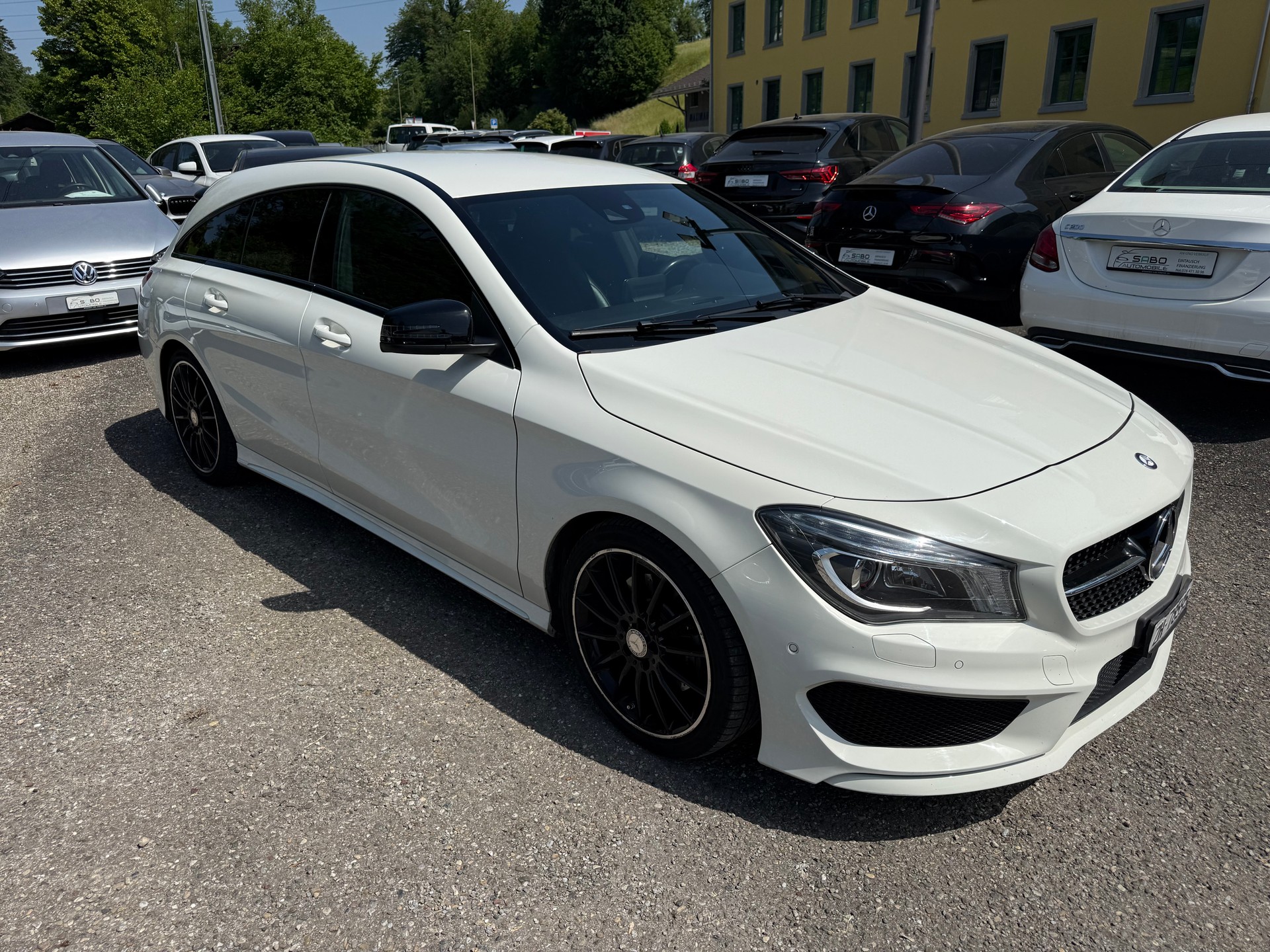 MERCEDES-BENZ CLA Shooting Brake 220 CDI AMG Line 4Matic 7G-DCT