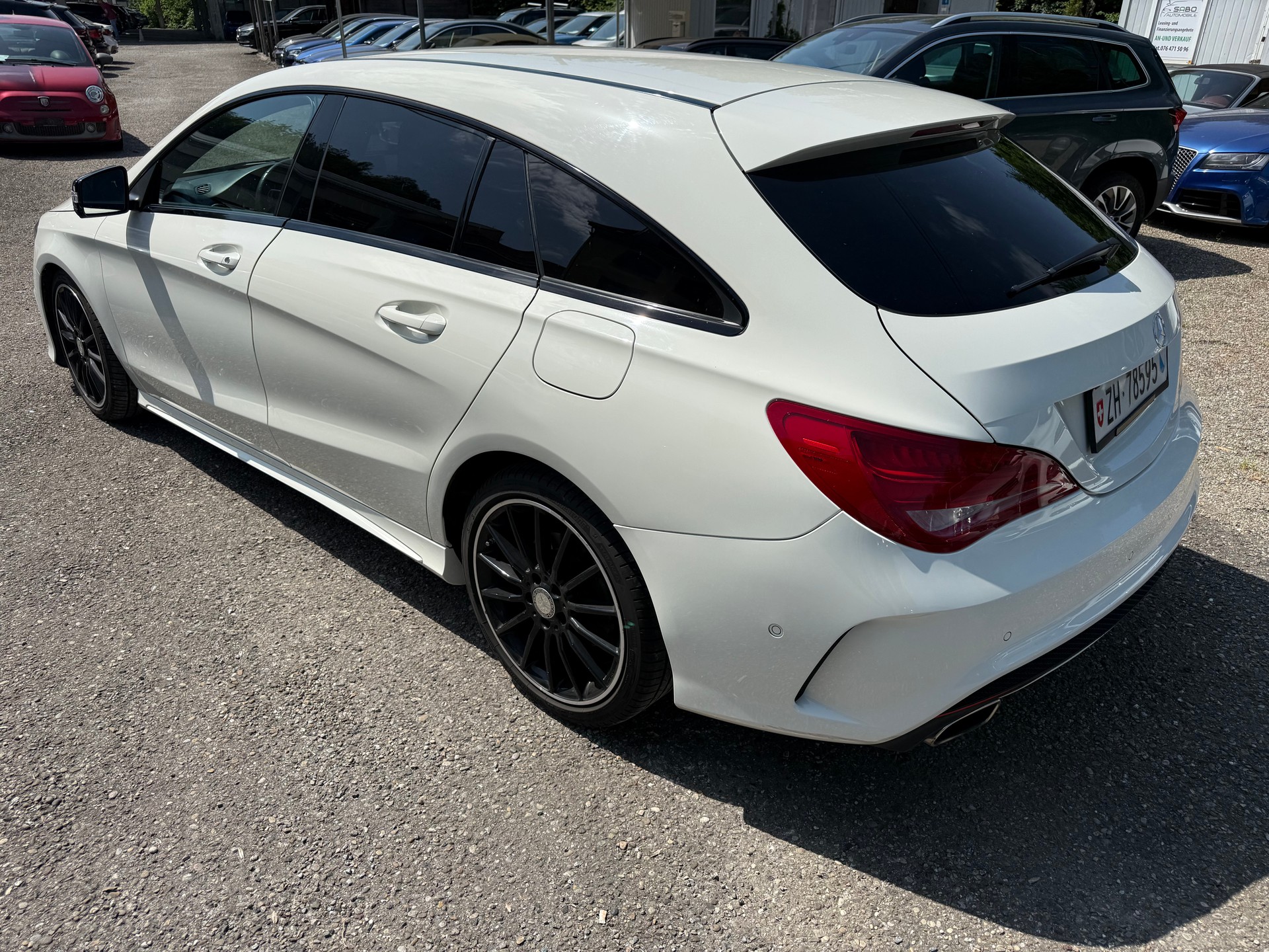 MERCEDES-BENZ CLA Shooting Brake 220 CDI AMG Line 4Matic 7G-DCT-image-4