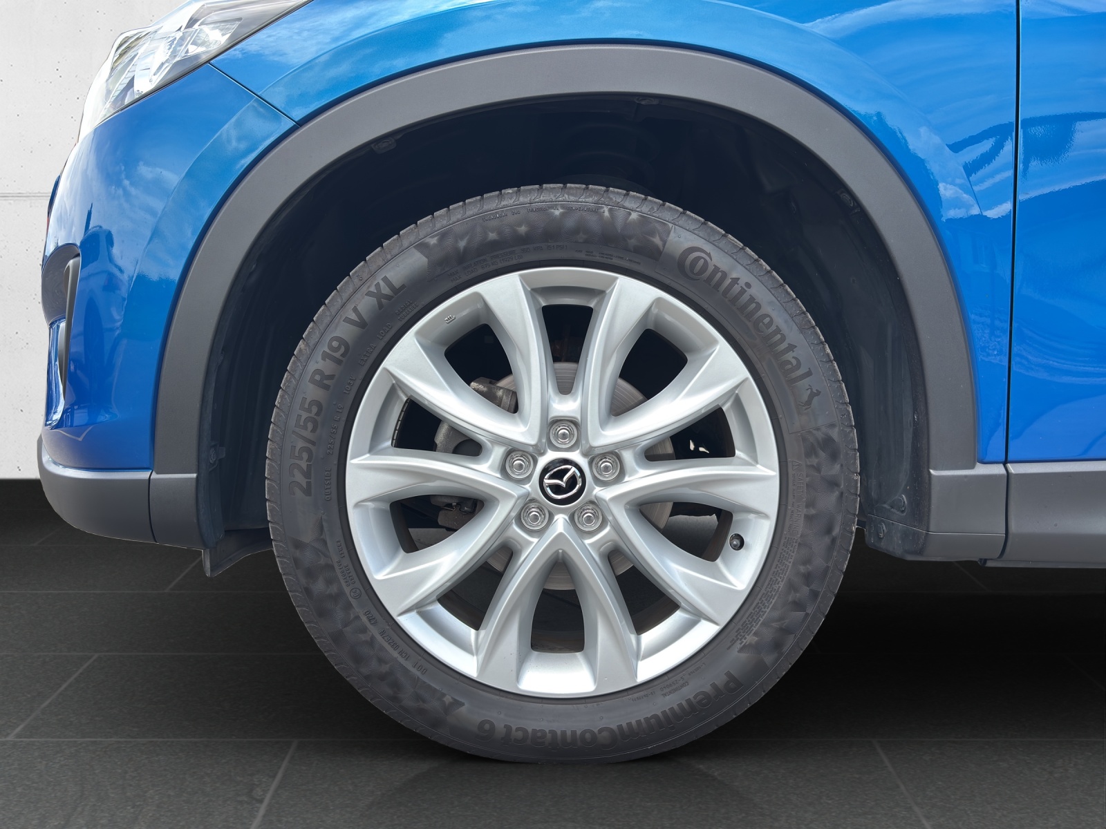 MAZDA CX-5 2.2 D HP Revolution AWD Automatic mit Leder, Navi & Winterräder-image-7