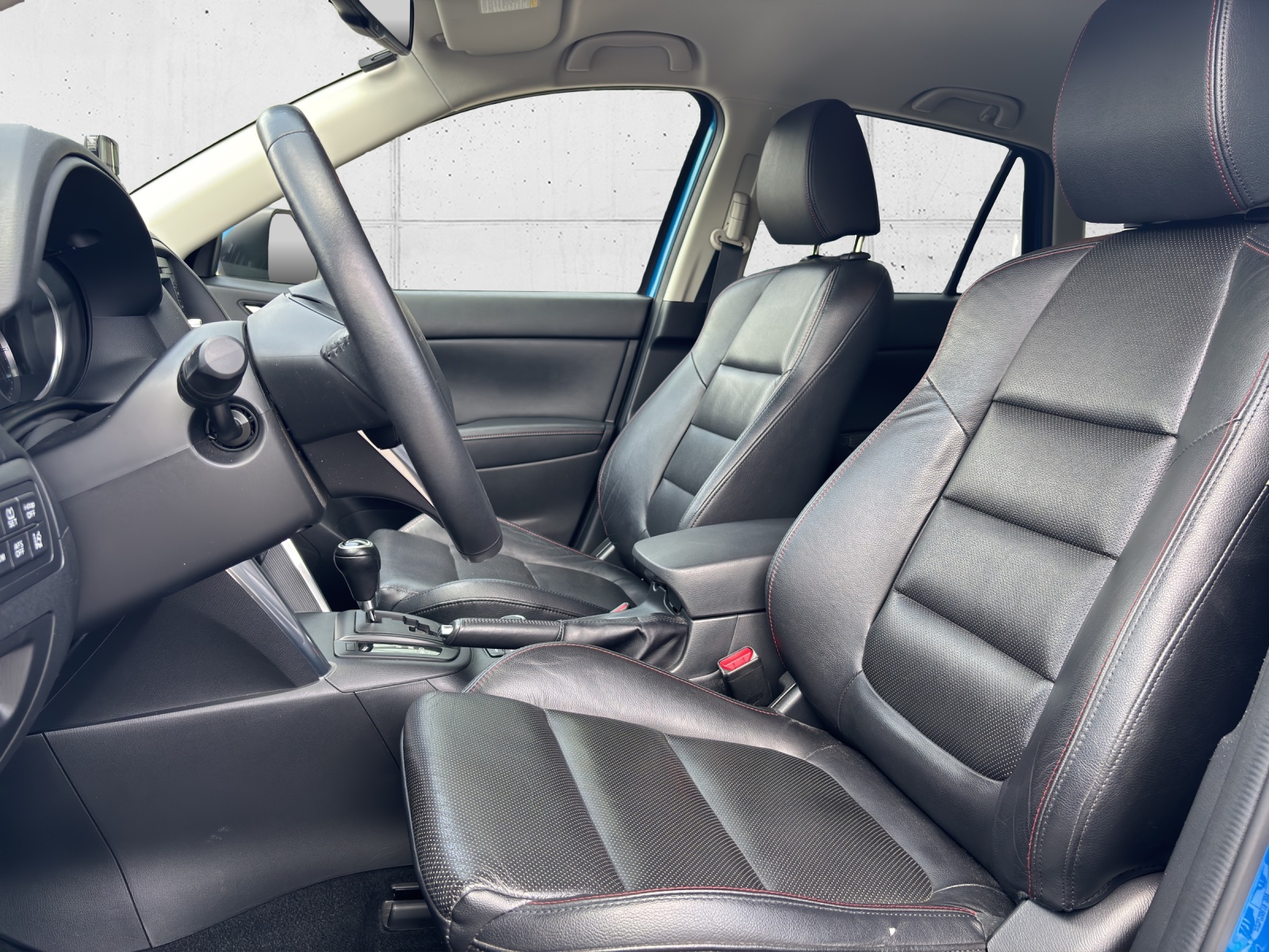 MAZDA CX-5 2.2 D HP Revolution AWD Automatic mit Leder, Navi & Winterräder-image-23