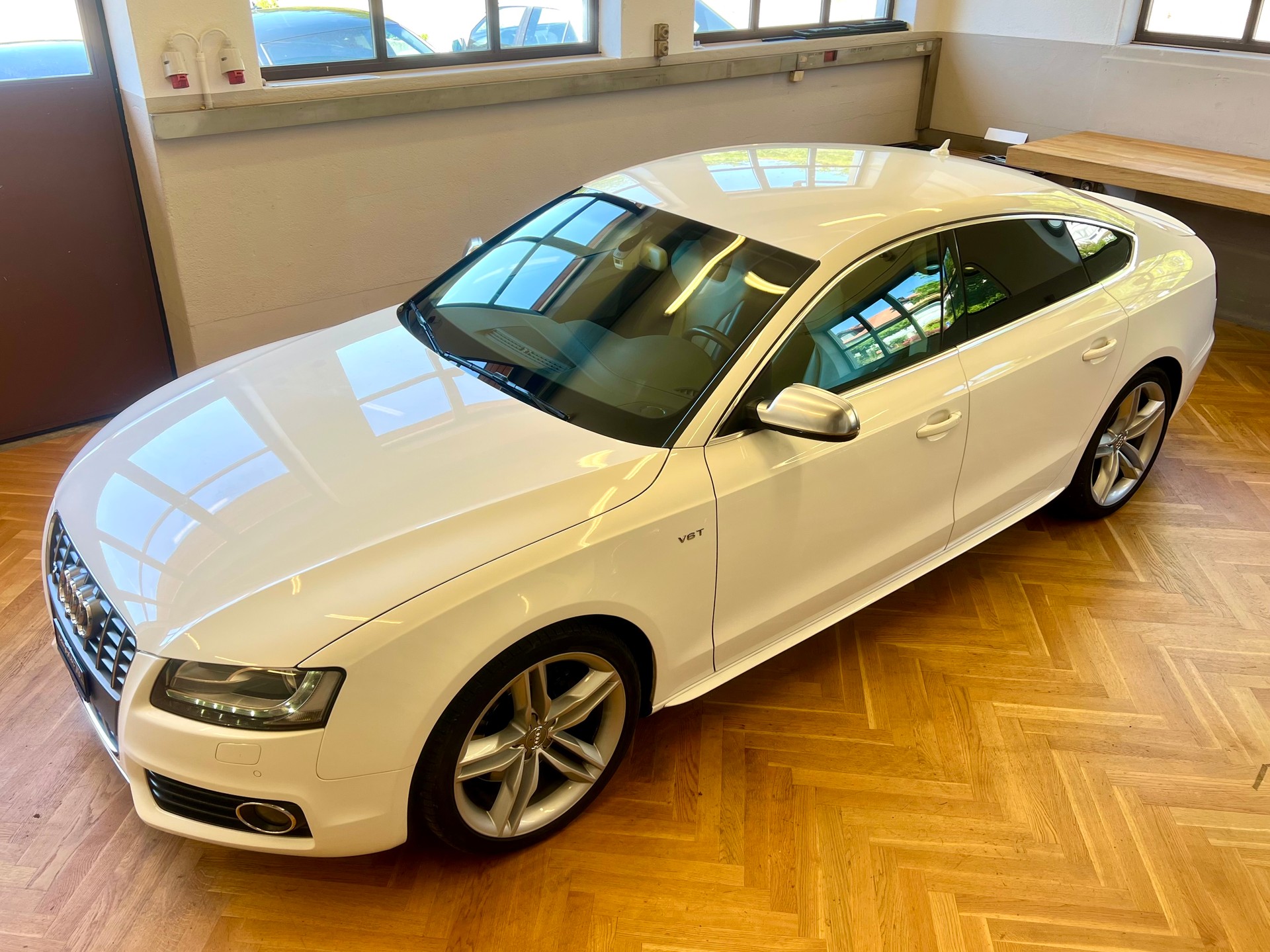 AUDI S5 Sportback 3.0 TFSI quattro S-tronic-image-4