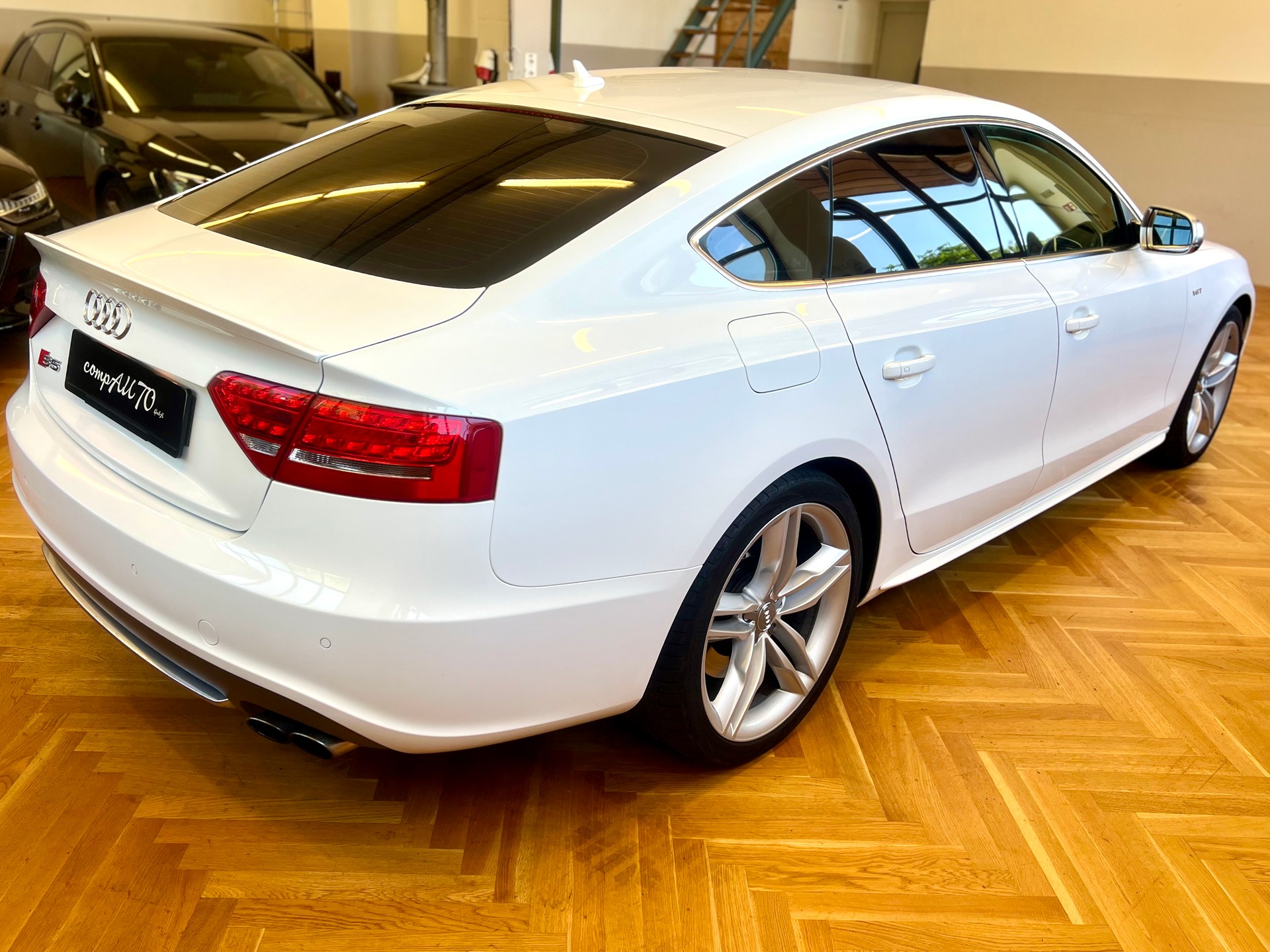 AUDI S5 Sportback 3.0 TFSI quattro S-tronic-image-10