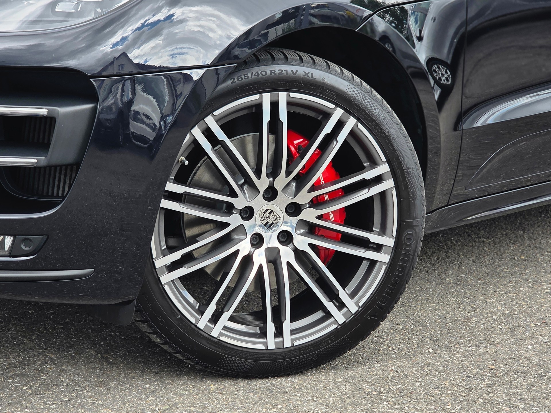 PORSCHE Macan Turbo PDK * CH-Fahrzeug * Frisch ab MFK * alle Service bei Porsche *-showroom-element-3