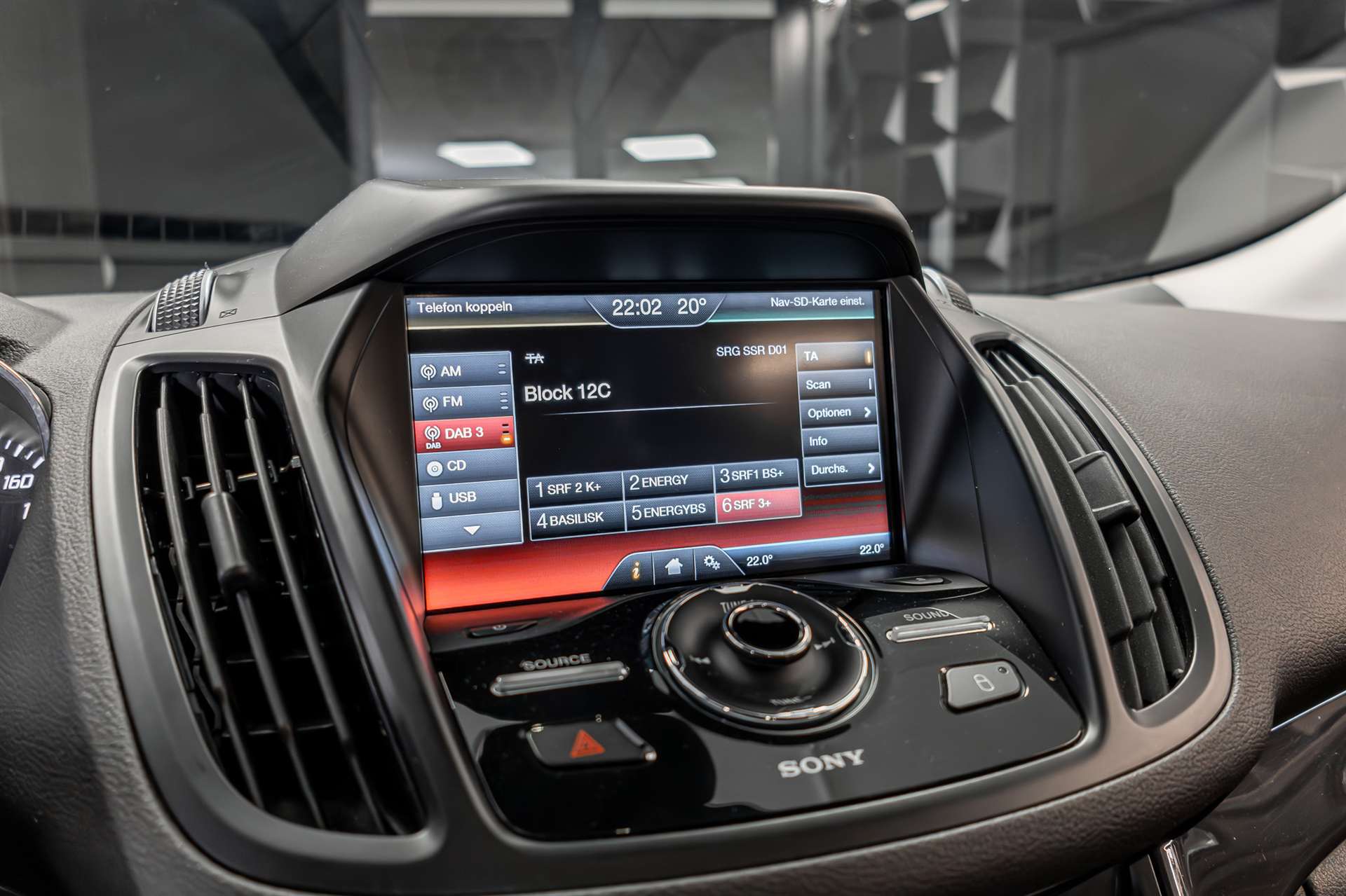 FORD Kuga 2.0 TDCi Titanium S 4WD PowerShift-image-15