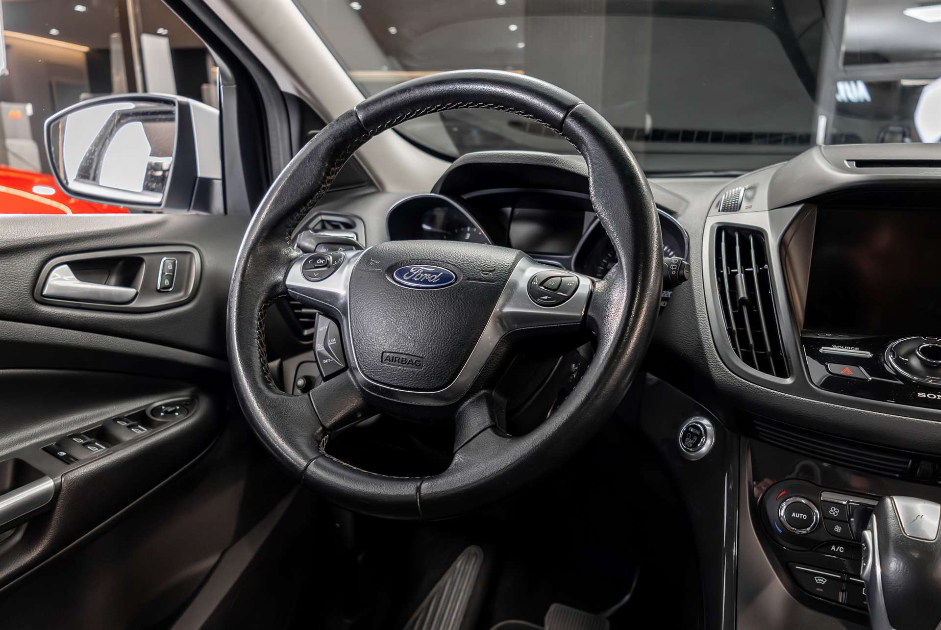 FORD Kuga 2.0 TDCi Titanium S 4WD PowerShift-image-6