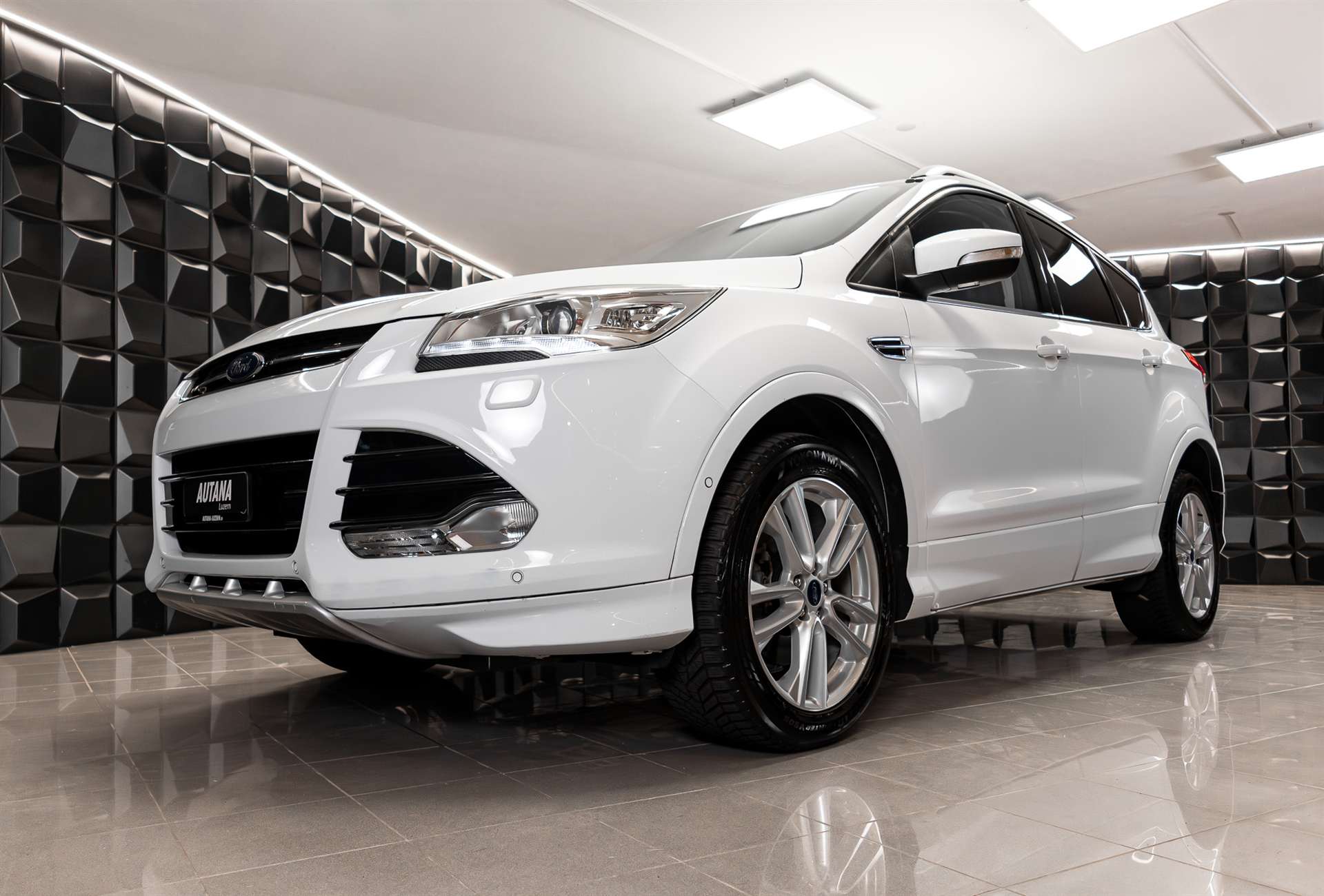 FORD Kuga 2.0 TDCi Titanium S 4WD PowerShift-image-22