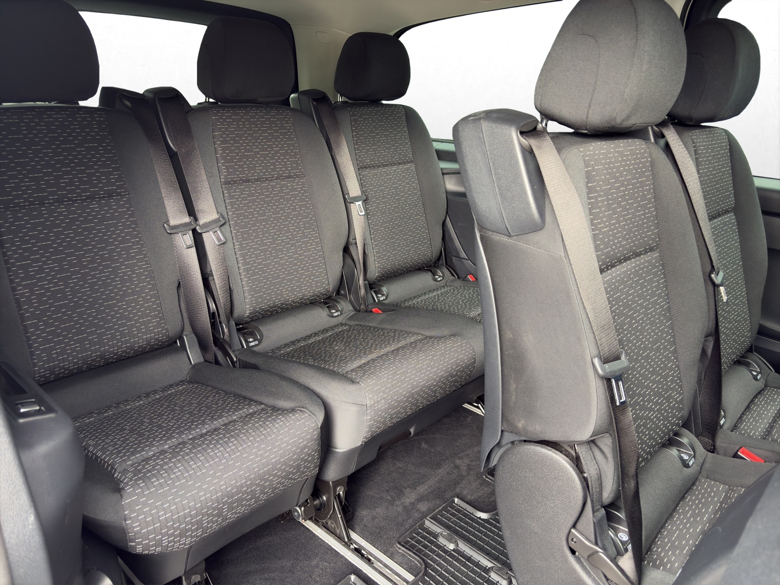 MERCEDES-BENZ Vito 116 Kombi L 2.0 CDI Select-image-14